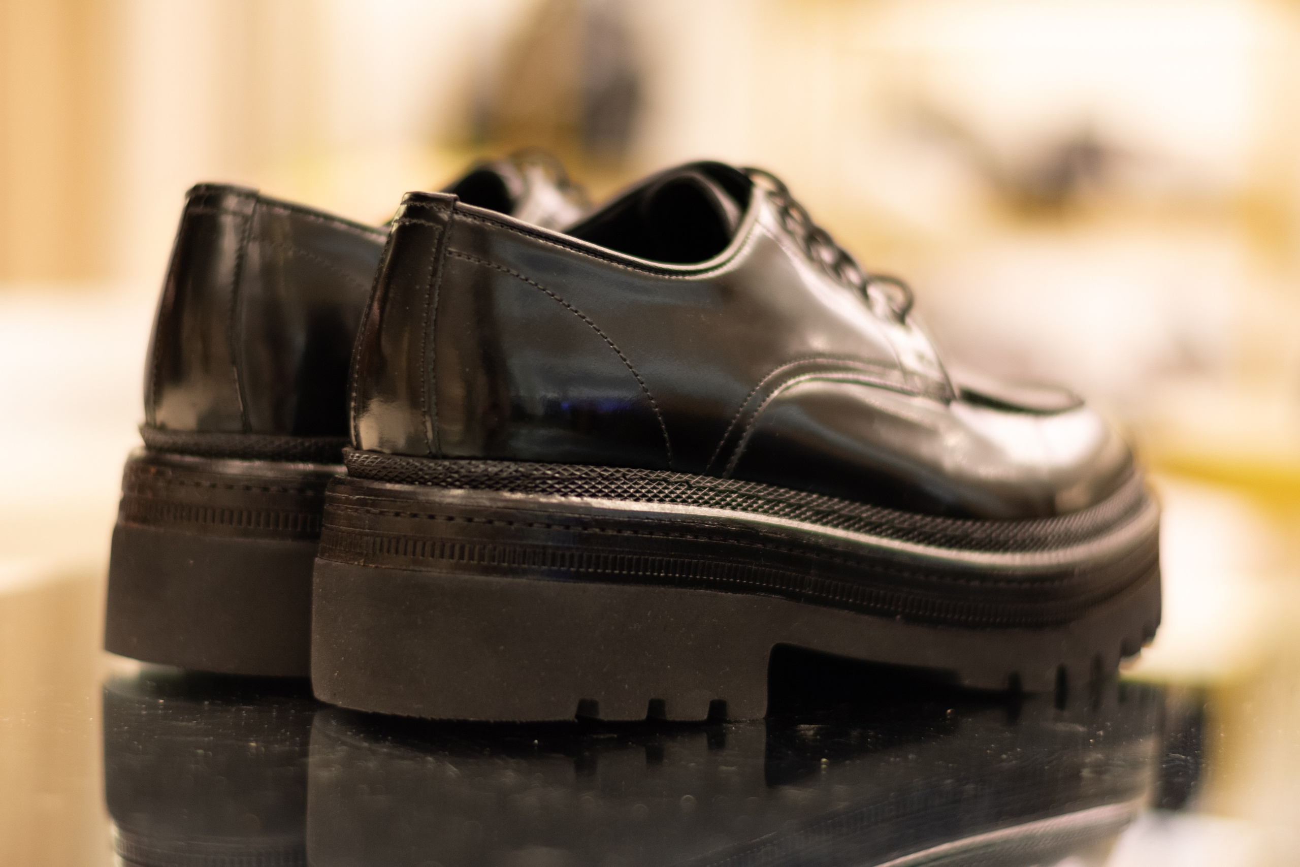 Для организаций. Предметная фотосессия для обувного магазина Capsula. Фотограф/видеограф Богдан Голованов