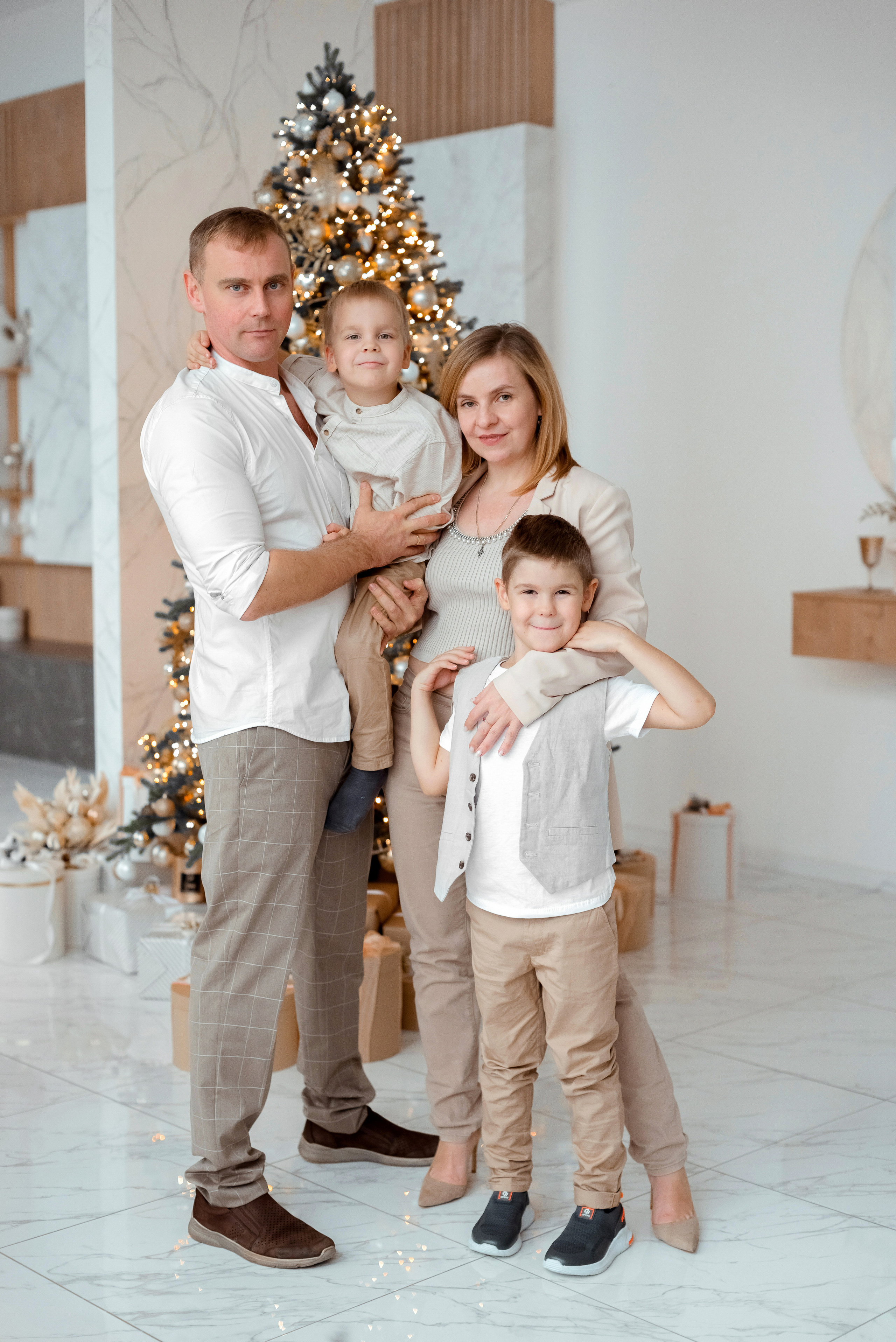 Фотосессия большой семьи. Фотограф Юлия Кондратьева