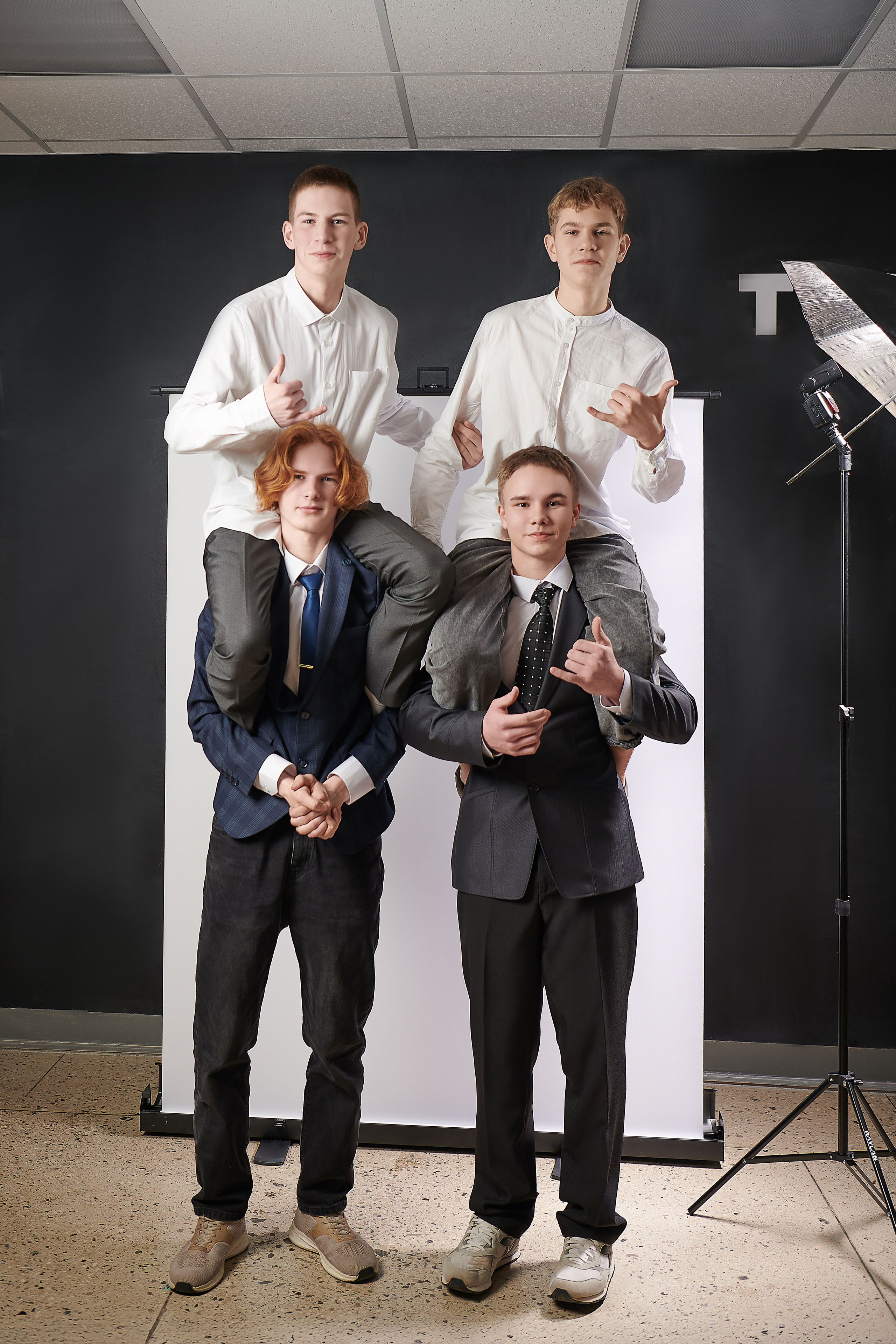 Выпускные альбомы. 9-й класс. Ольга Чёкотова (Фотограф Кострома)