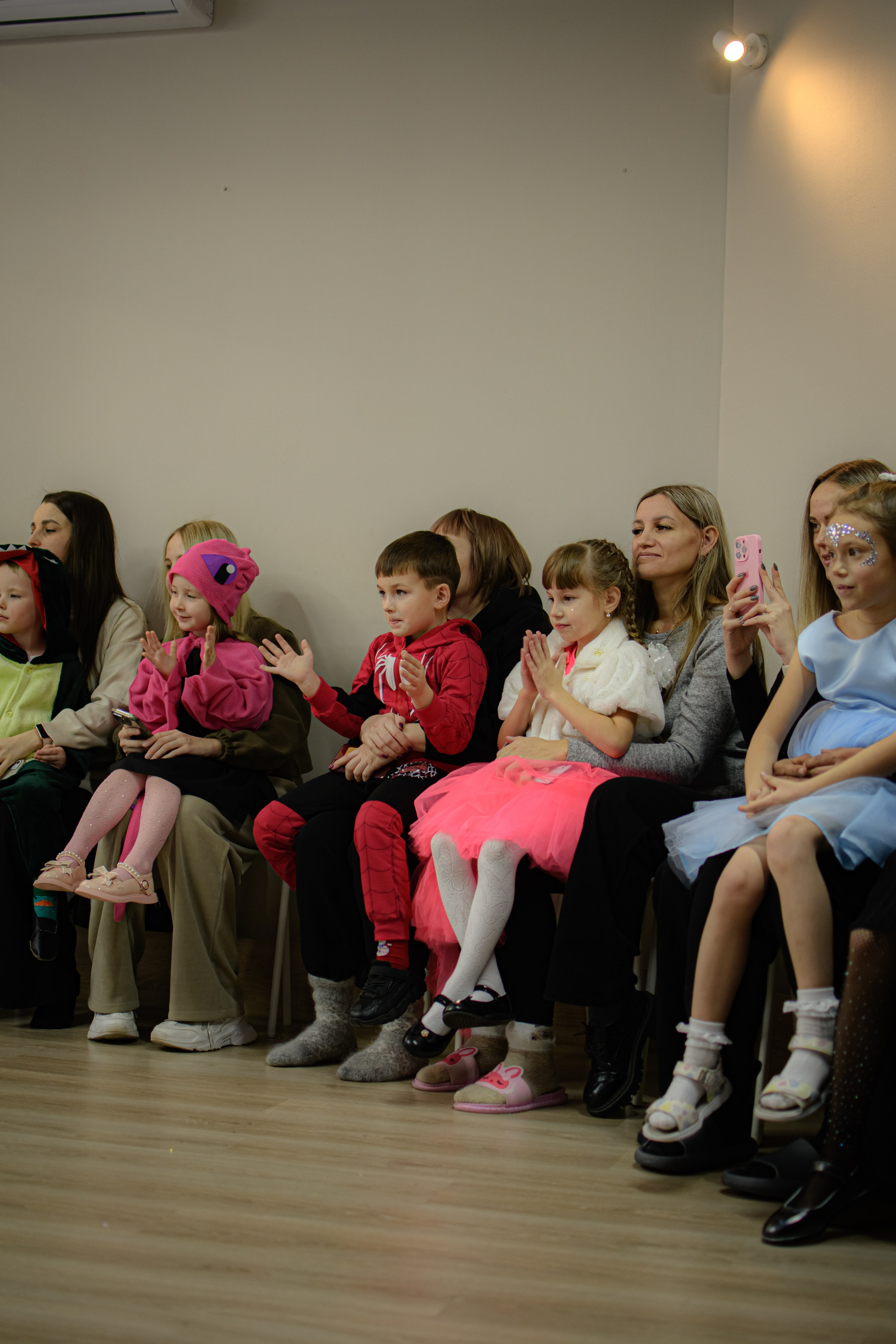 HAPPY NEW YEAR. Photokarish