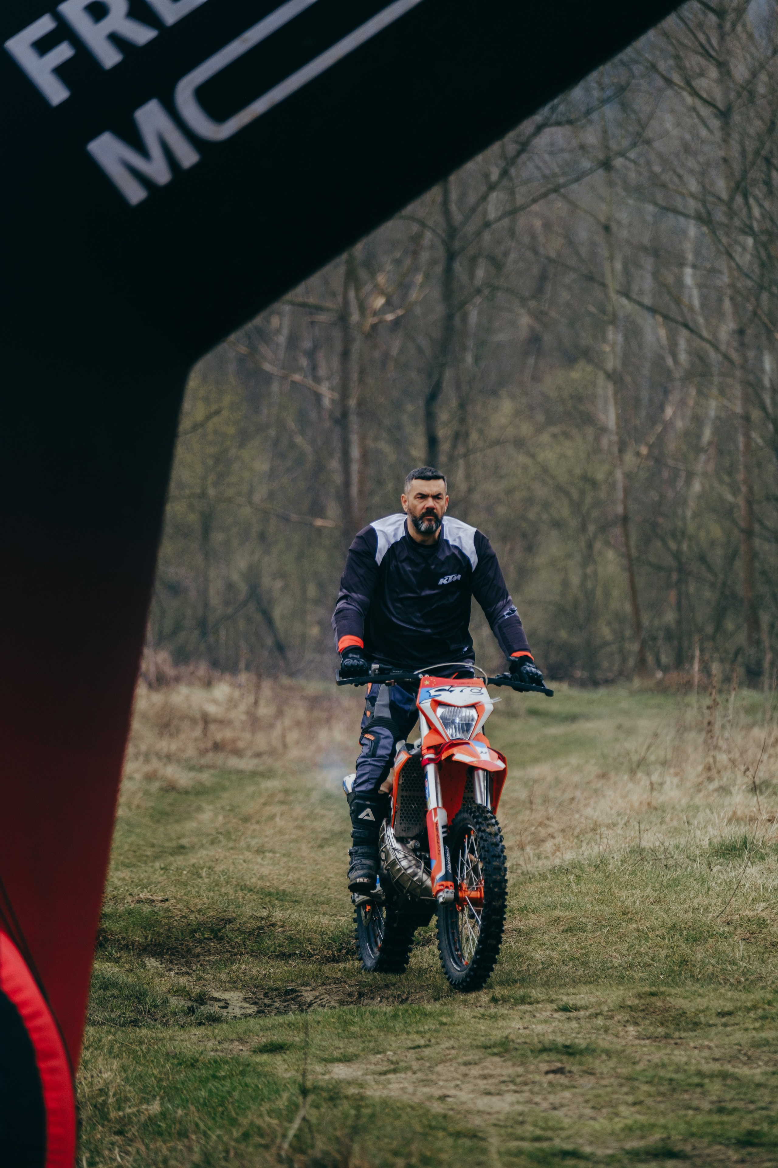 Съемка для Sharmax Moto в Горячем Ключе. Свадебный фотограф Денис Ожигин в Краснодаре и крае. Эмоциональная и стильная съемка вашего дня