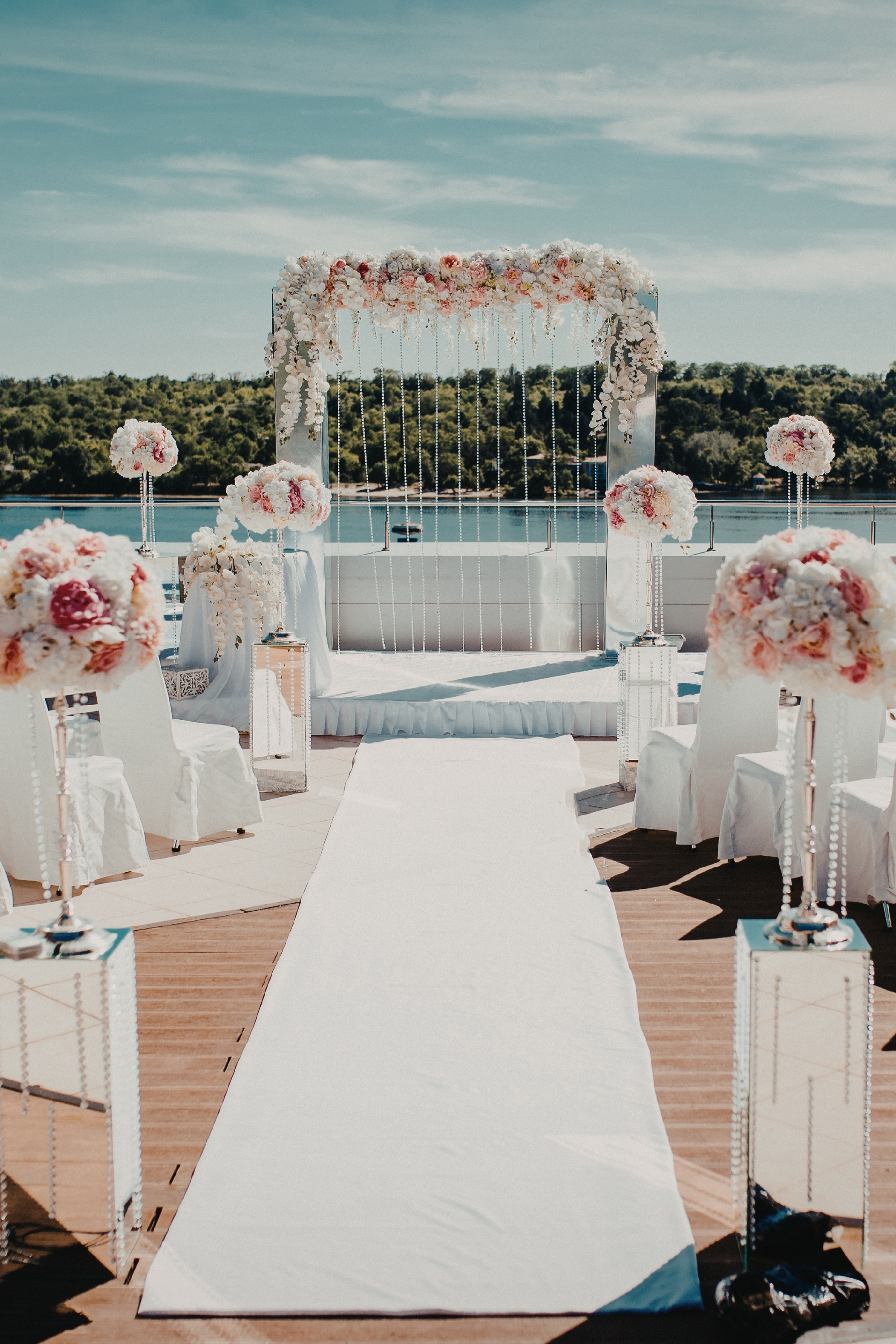 Свадебный фотограф и видеограф в Москве — анонс фото и видео с церемонии в день свадьбы