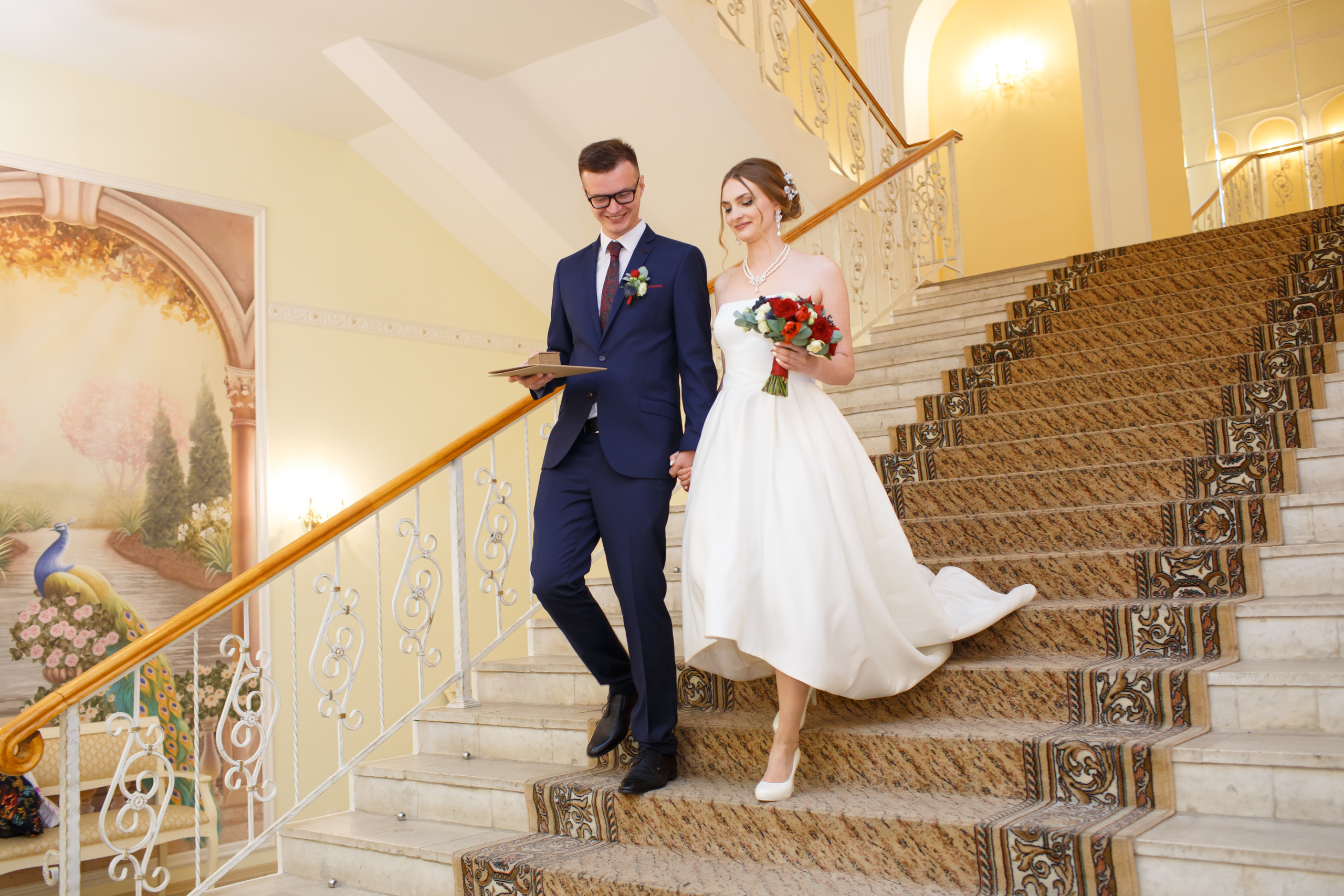 Ксения и Анатолий, ЗАГС г. Королев, прогулка по центру Москвы. Свадебный и репортажный фотограф (Москва, Королев и другие)