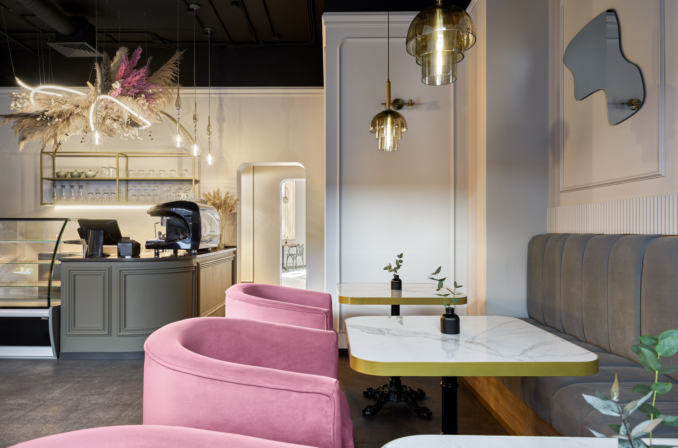 Кафе «Vesna». Дизайнер Георгий Хатнюк. Интерьерный фотограф в Краснодарском крае Светлана Шурлова