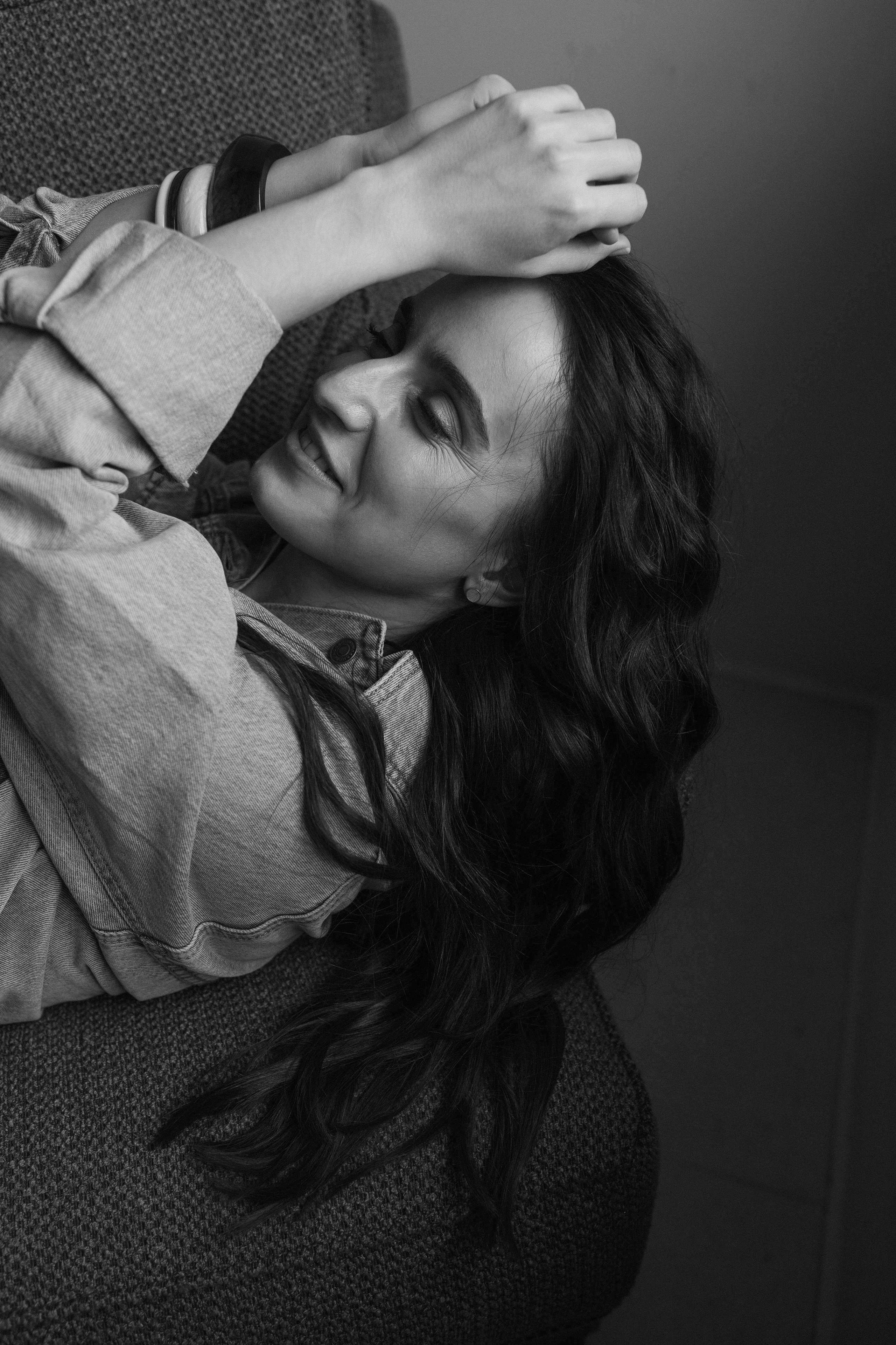 Александра. Главная