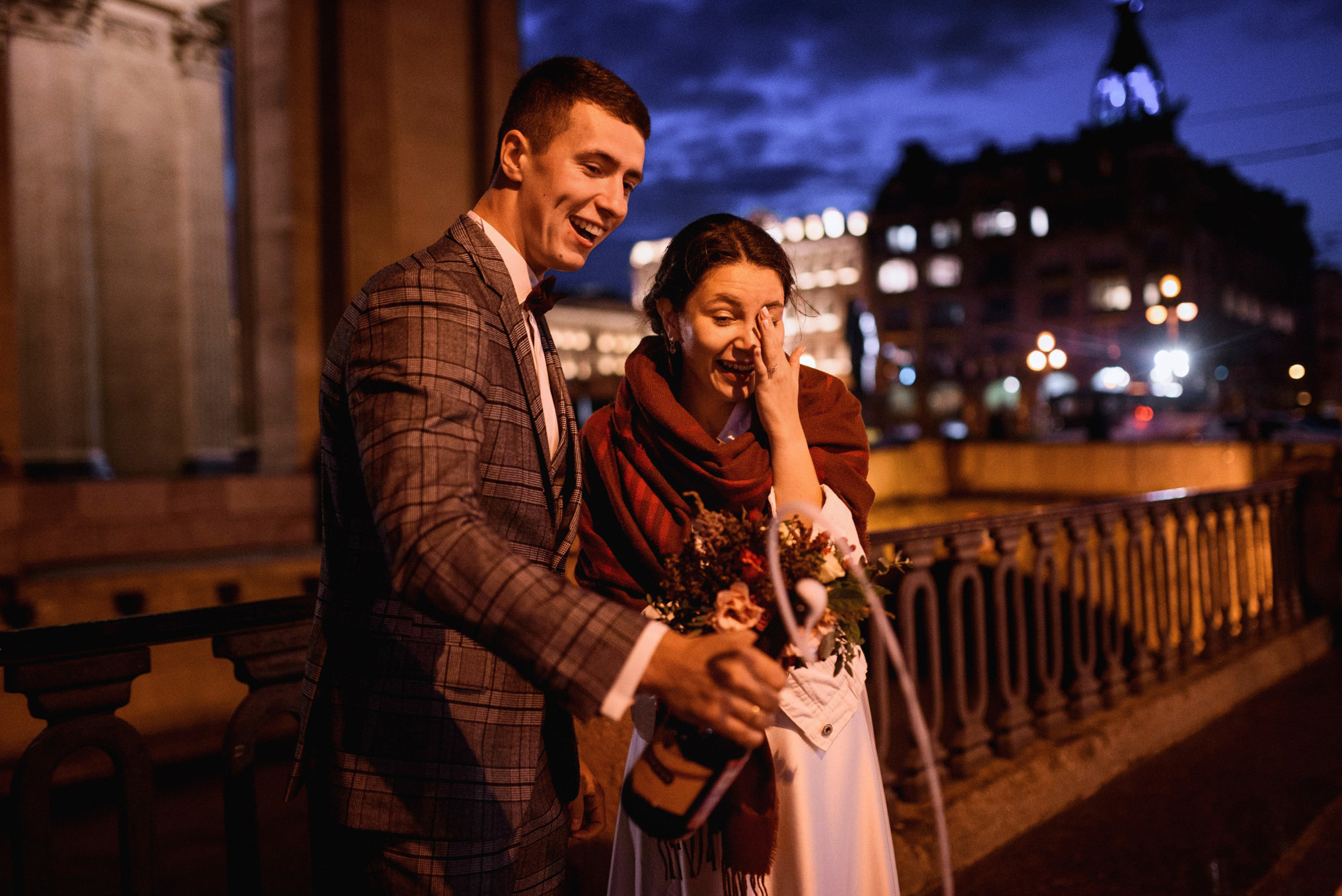 Легкий Питерский дождь. Свадебный и портретный фотограф Пётр Ладанов