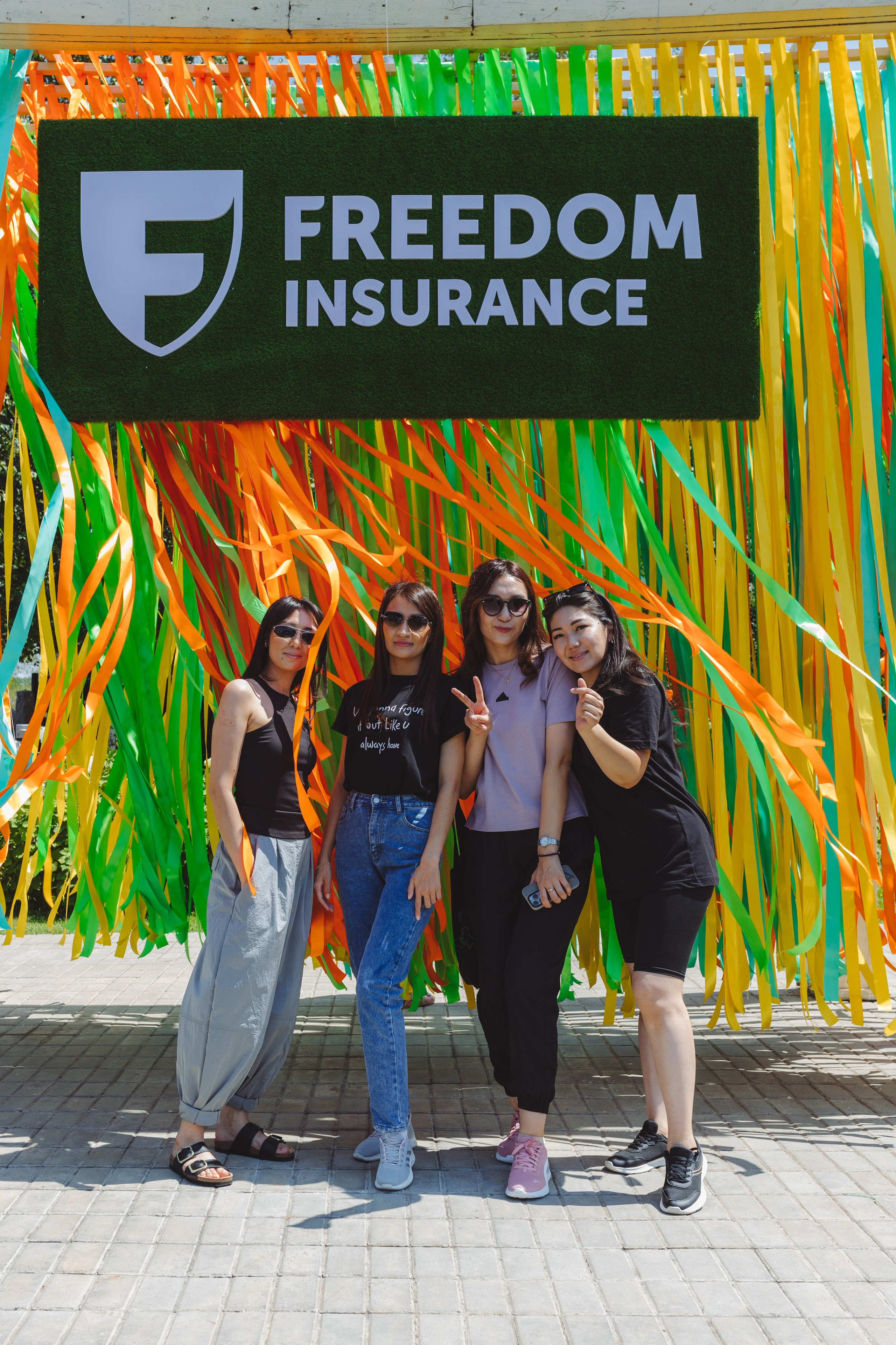 Тимбилдинг Freedom Insurance. Коммерческий фотограф в Алматы Марина Милис. Съёмка для брендов, компаний и проектов
