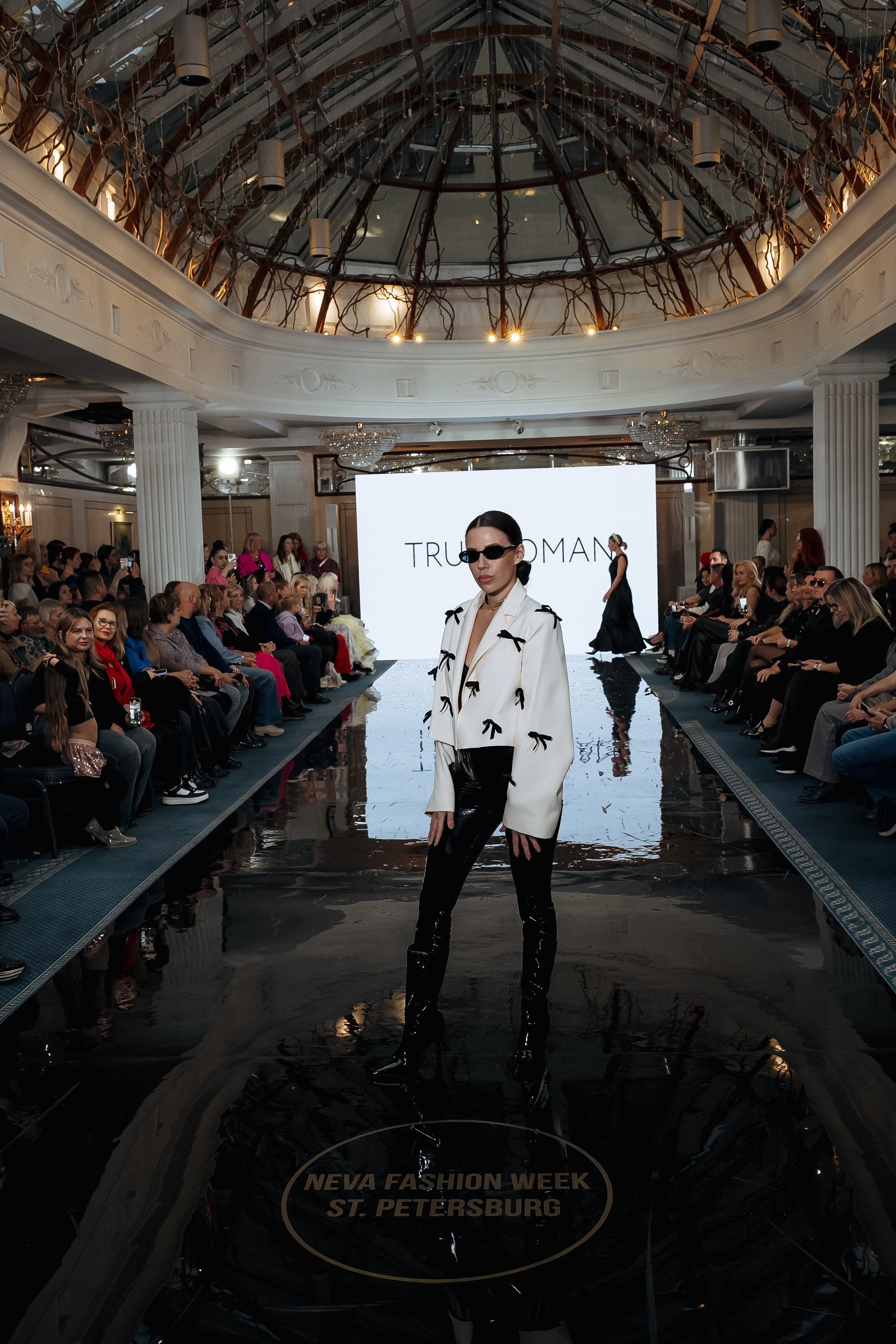 Neva Fashion Week St.Petersburg — GD Ambassador Hotel. Фотограф Пермь | Юлия Арт