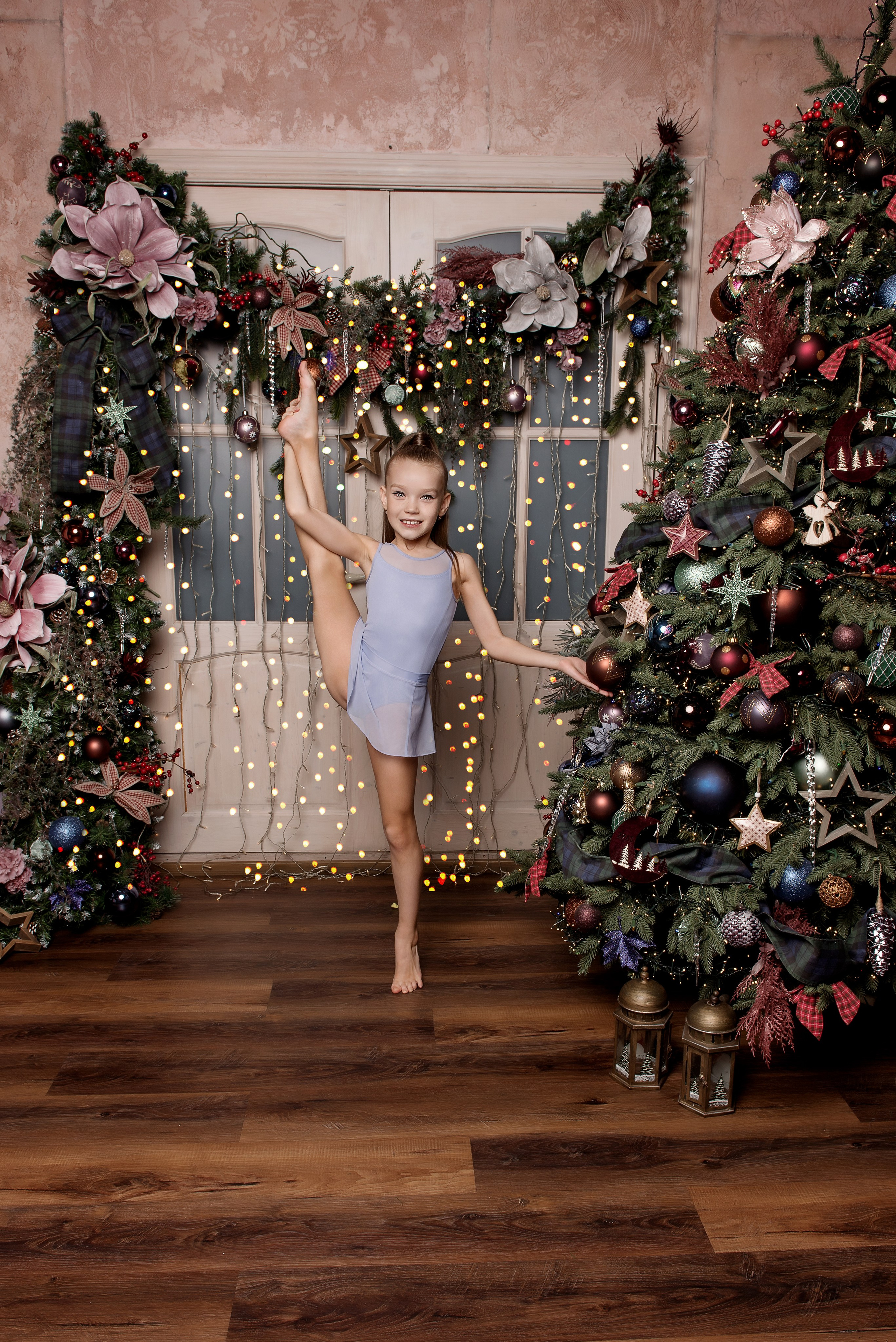 Варя и Лиза Новый год. Детский фотограф в Долгопрудном и Москве