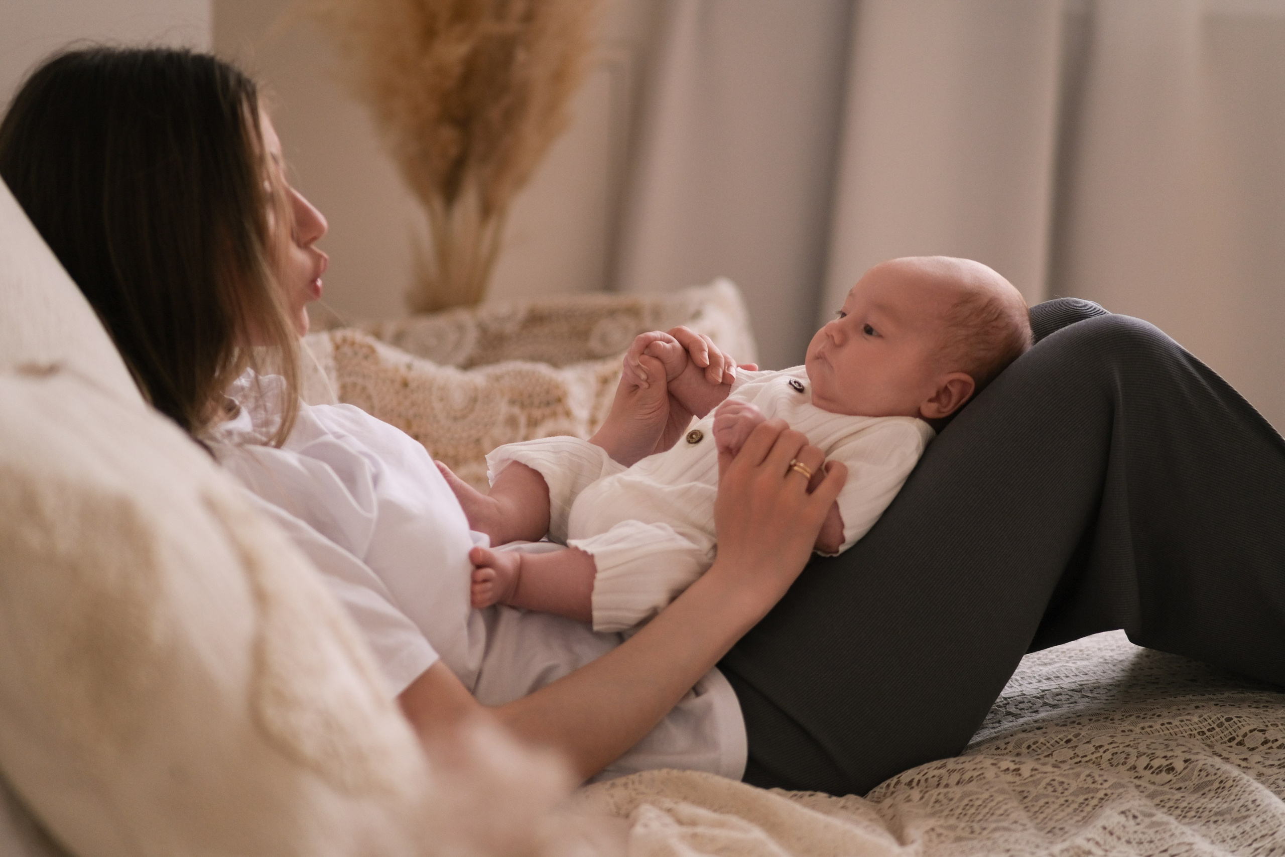 Мирослав в Матрёшке. Семейный детский ньюборн фотограф в Москве Марта Петрова