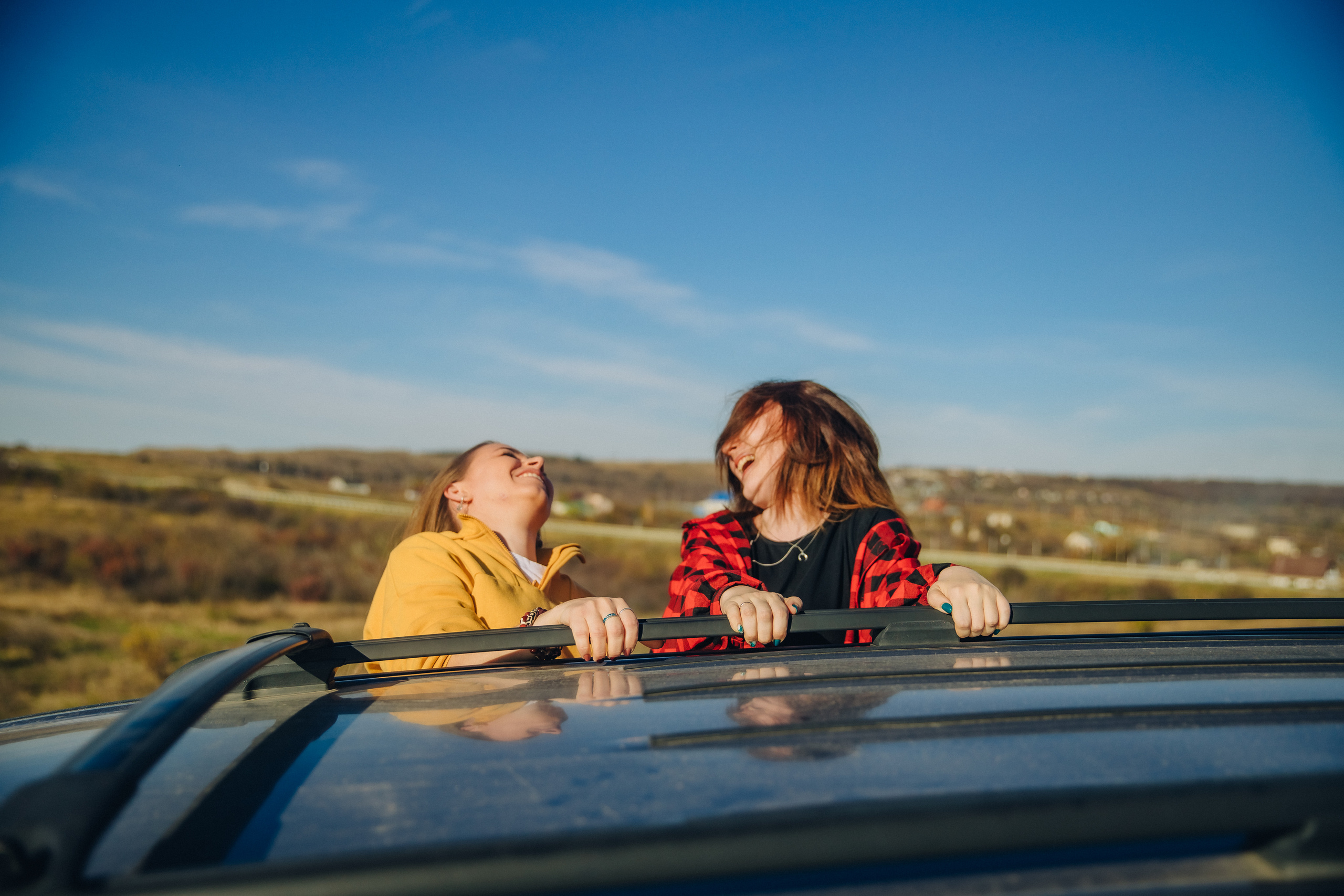 Кристина и  Света. Фотограф