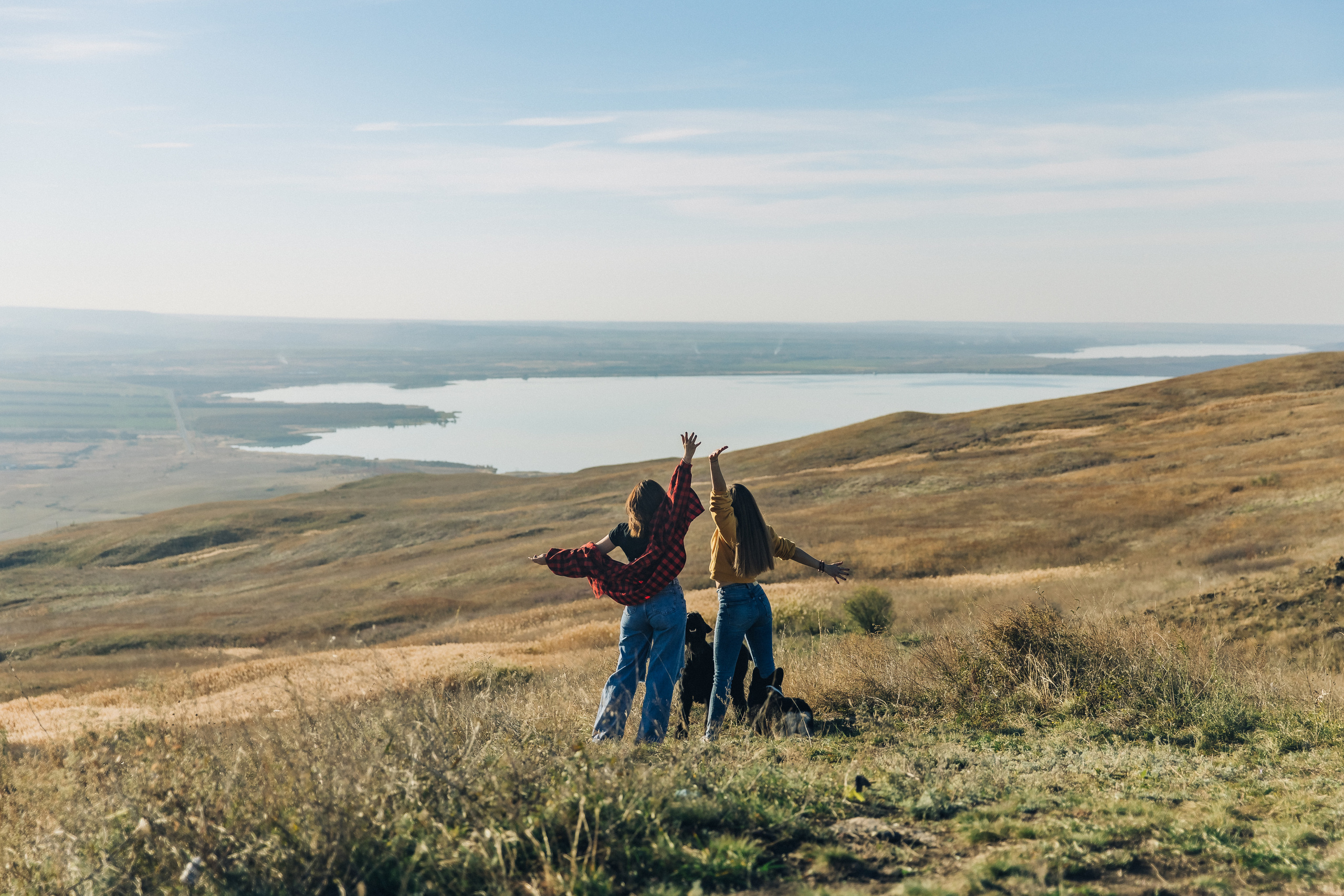 Кристина и  Света. Фотограф