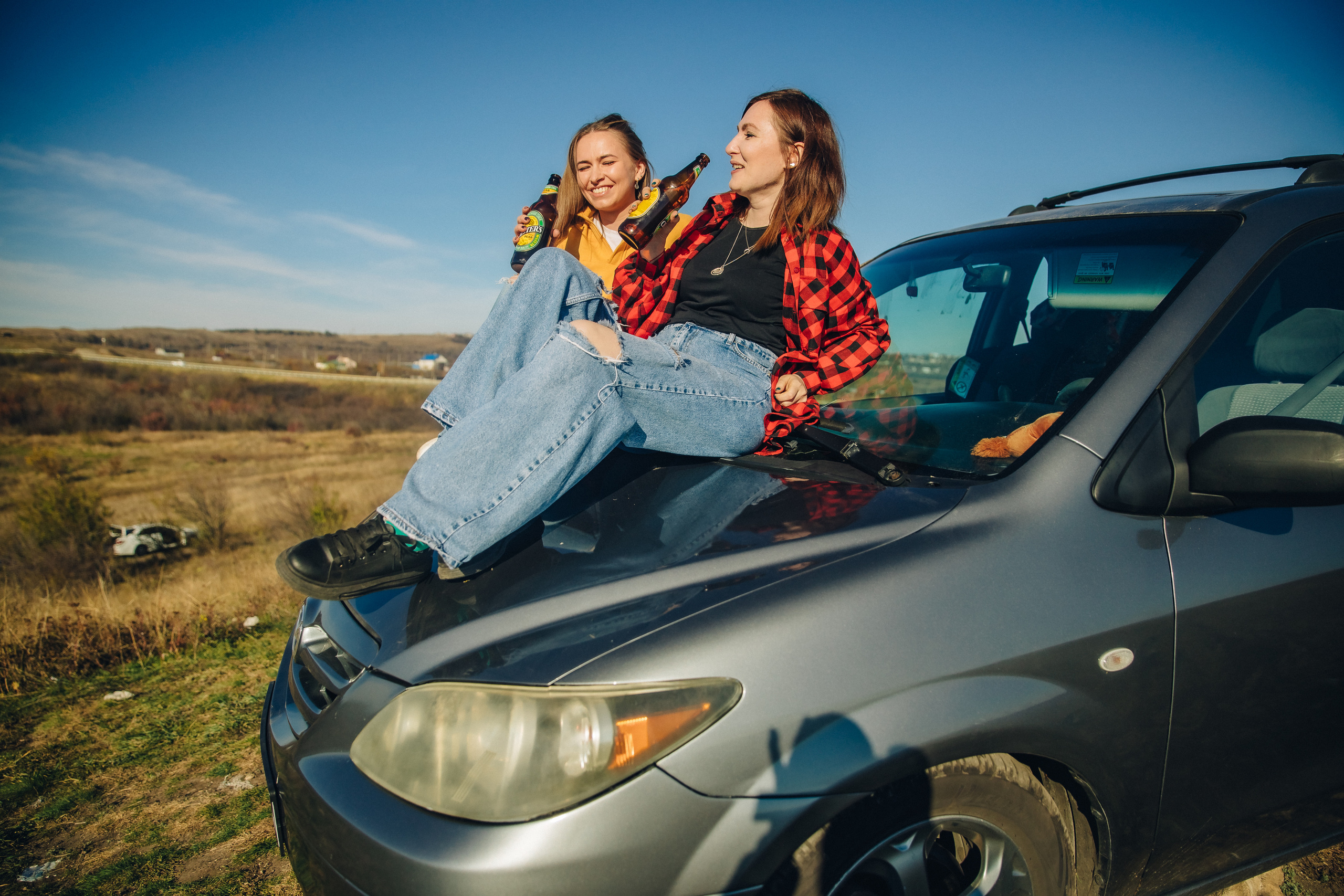 Кристина и  Света. Фотограф