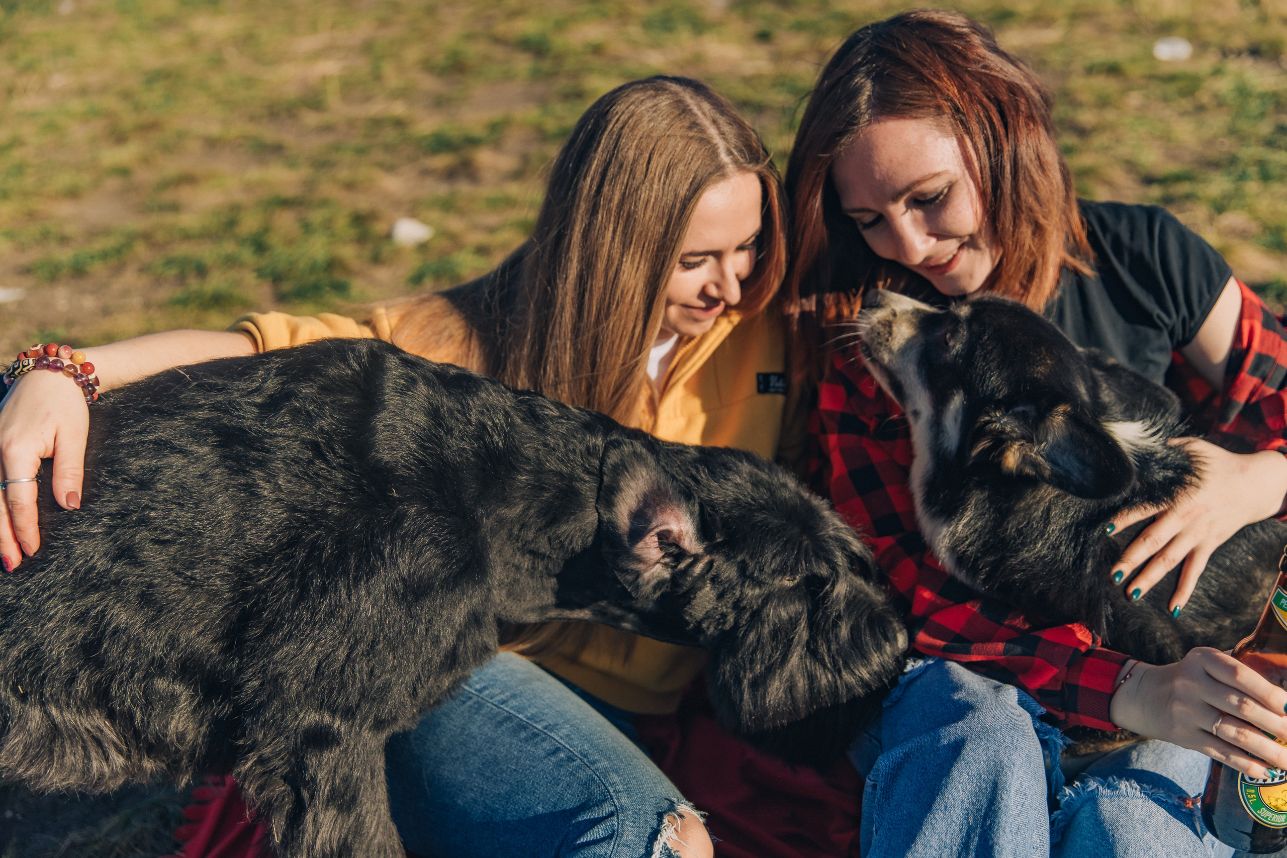 Кристина и  Света. Фотограф
