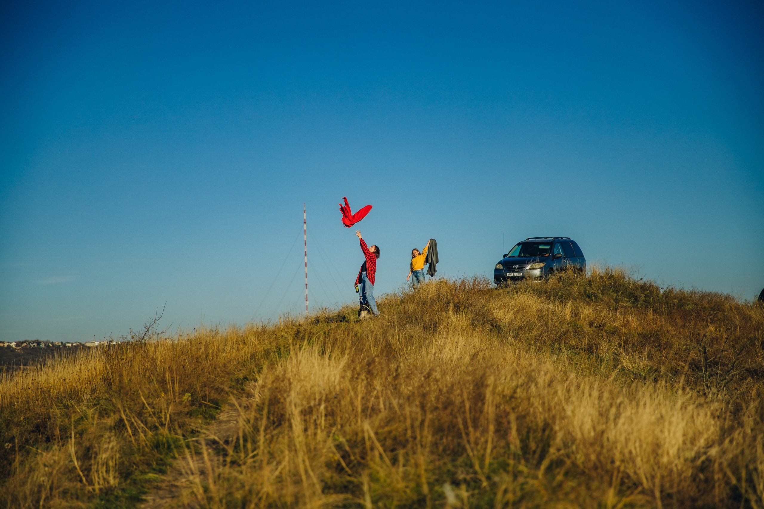 Кристина и  Света. Фотограф