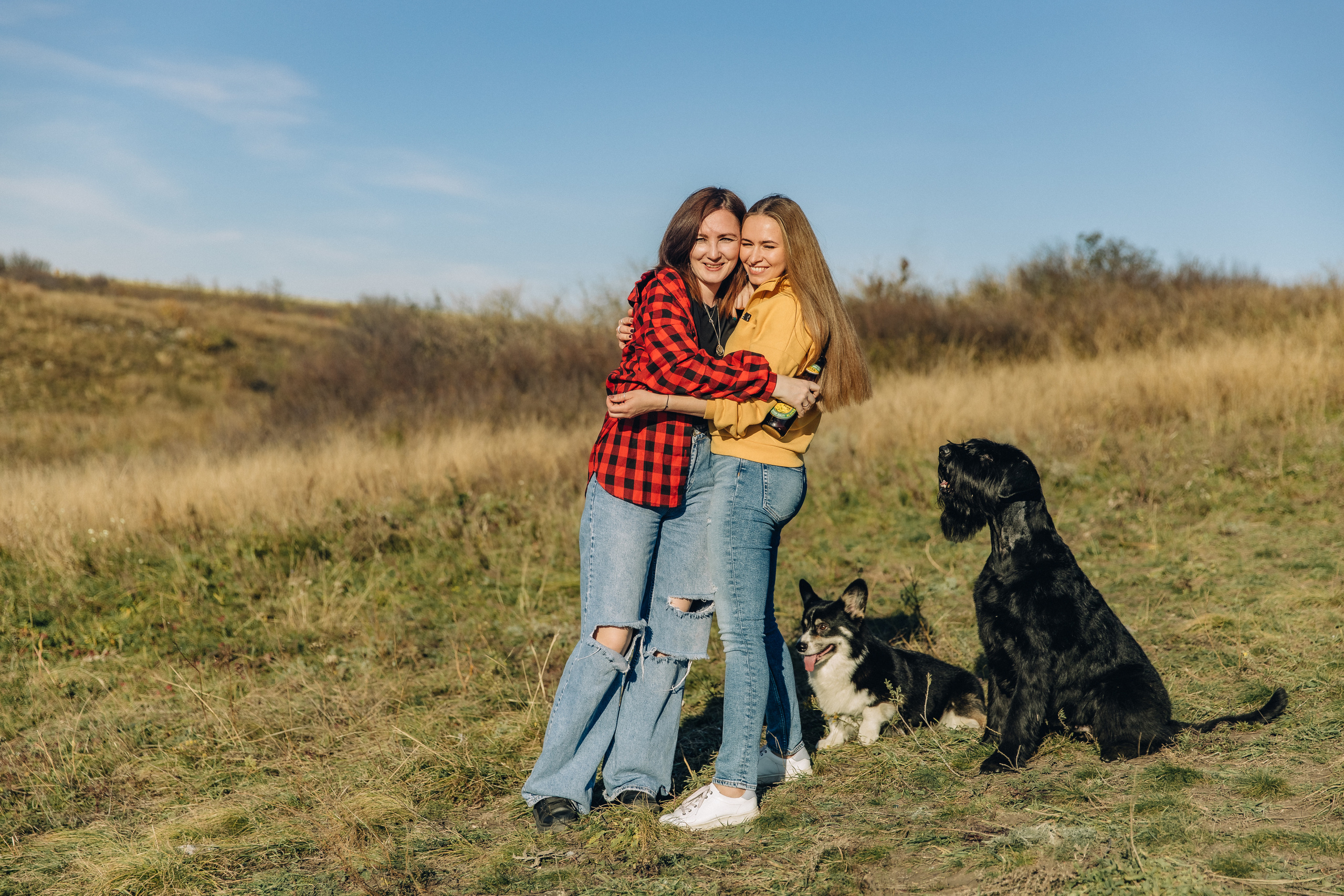 Кристина и  Света. Фотограф