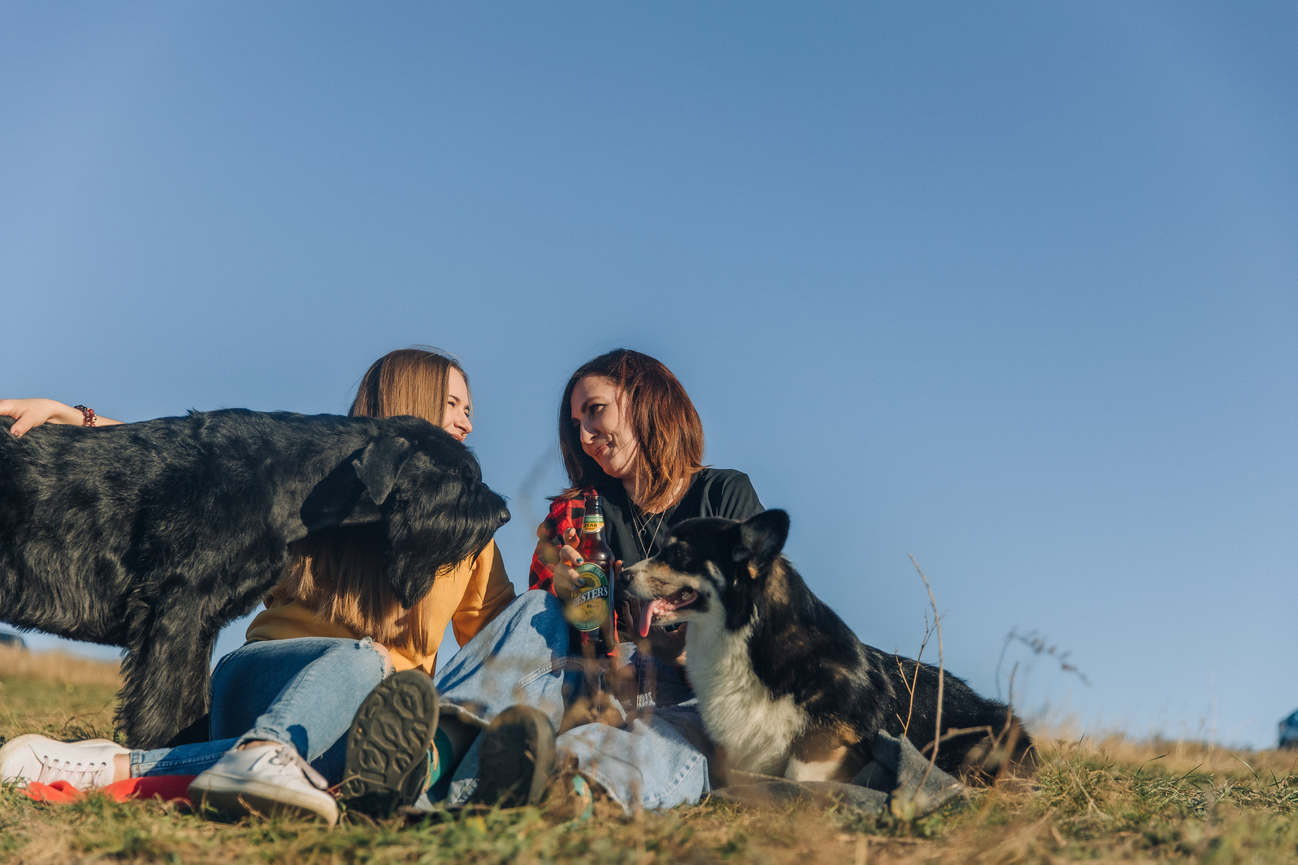 Кристина и  Света. Фотограф