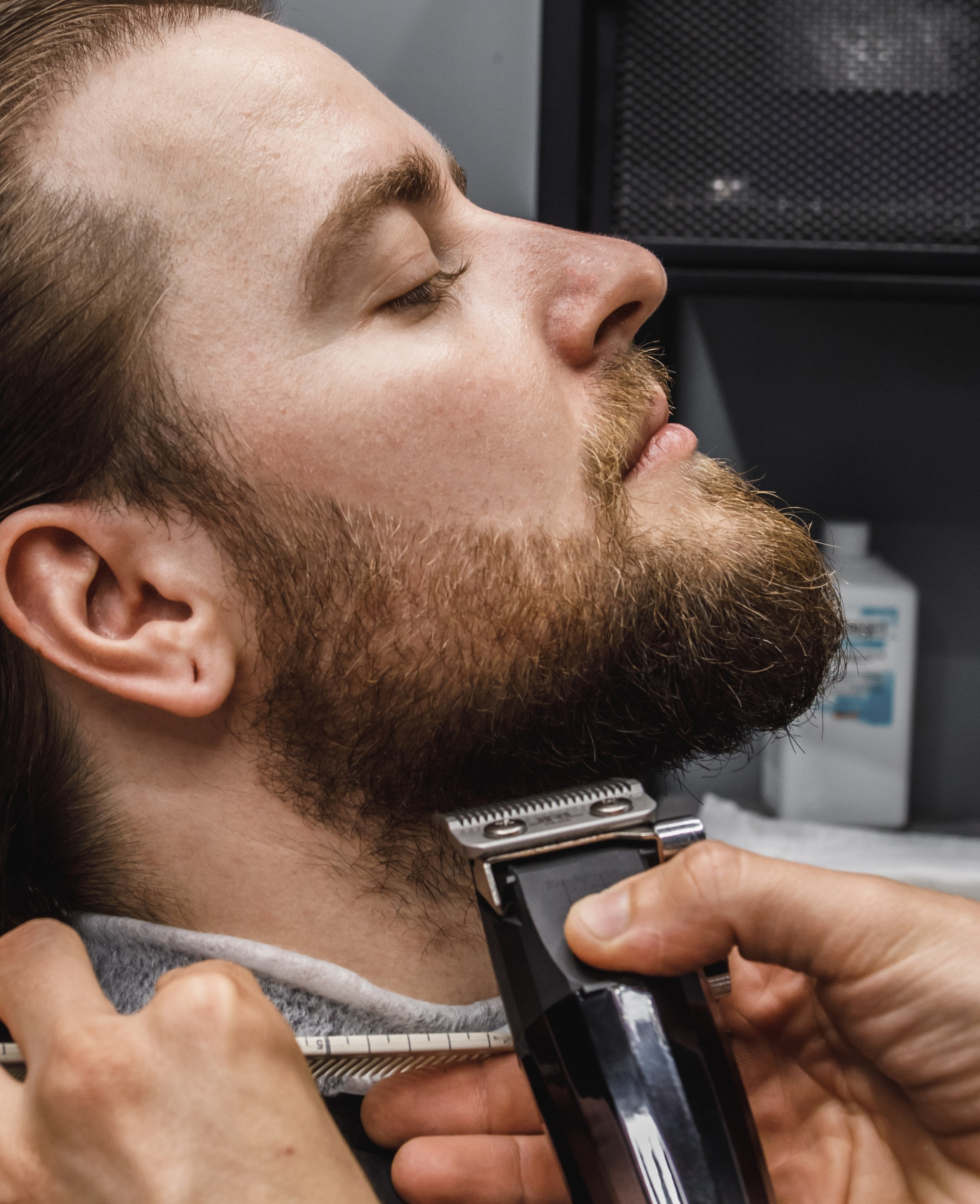 Открытие еще одного салона сети BARBERSHOP BORODACH. Предметный и семейный фотограф в Санкт-Петербурге Катерина Стеклова