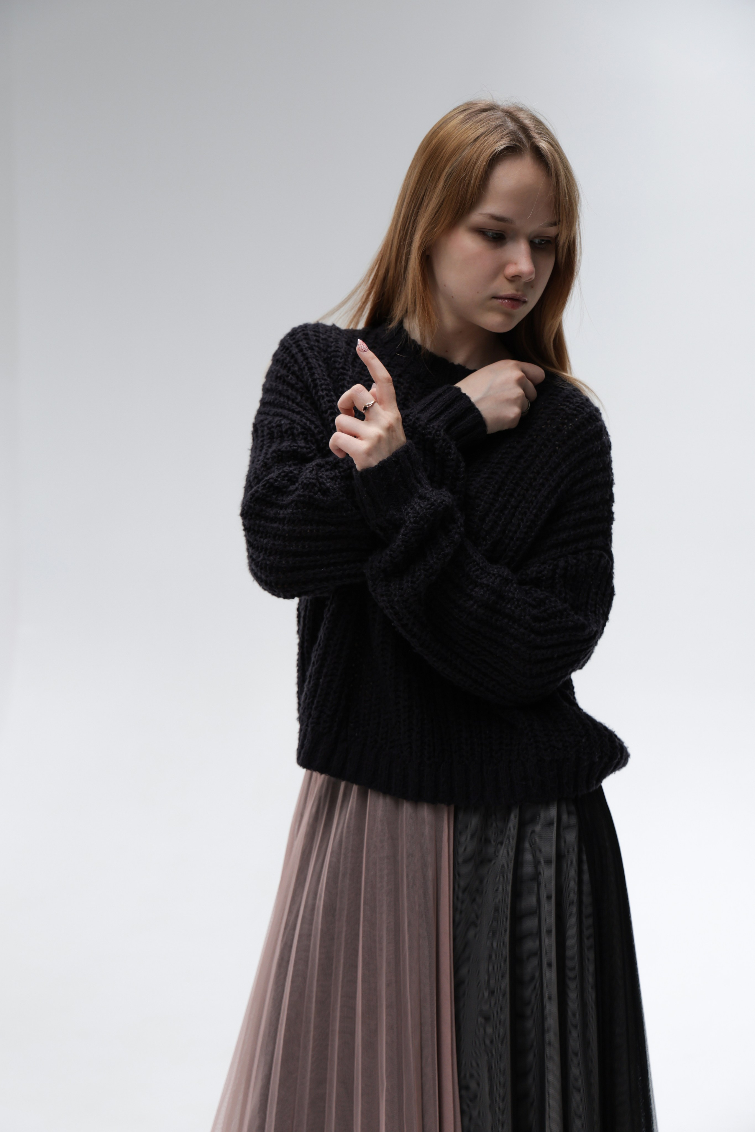 Wires. Portrait photographer based in Toronto — Blinova Mariia