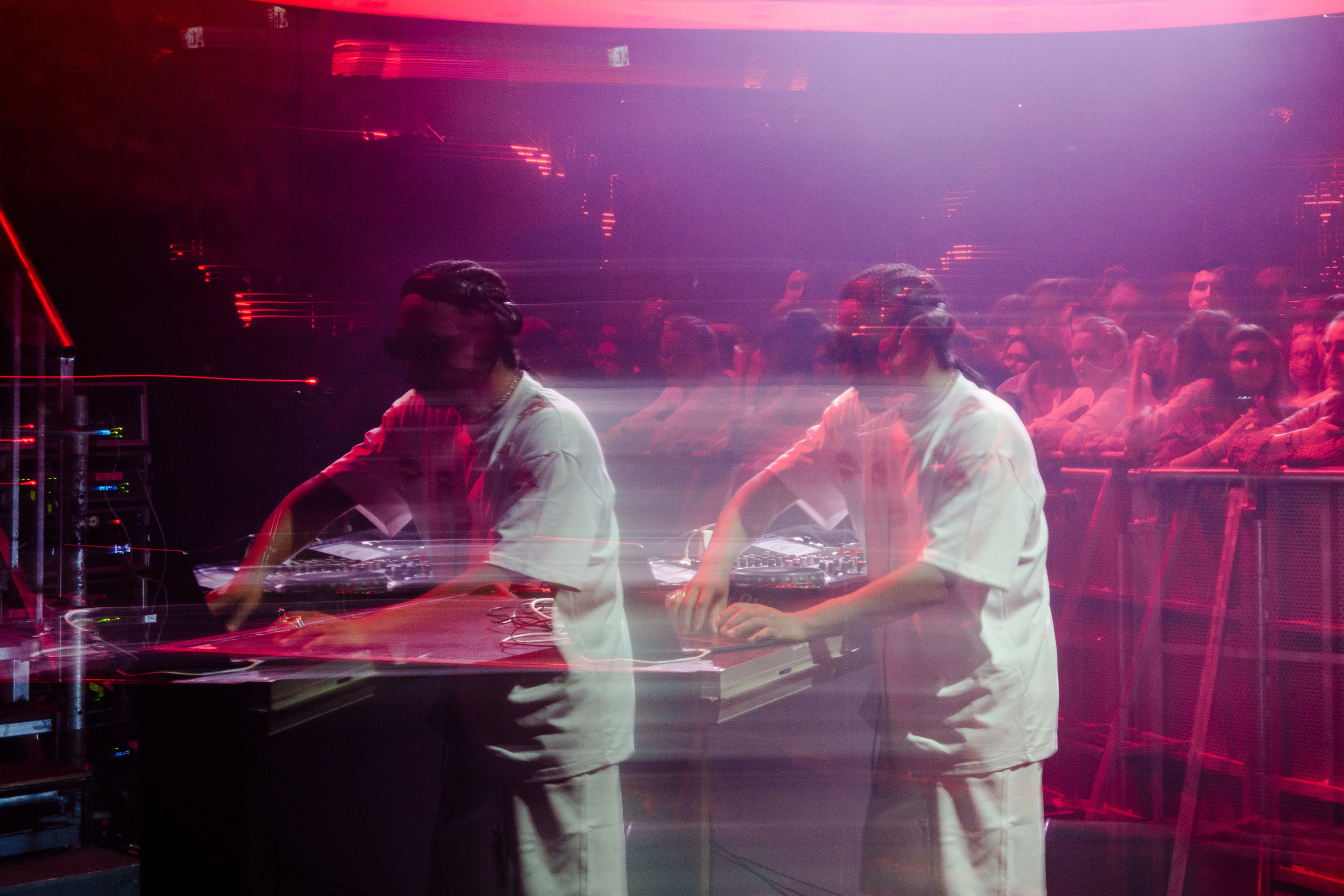 Фотограф на концерте TYGA в Москве. Репортажный фотограф Москва Сергей Дружинин