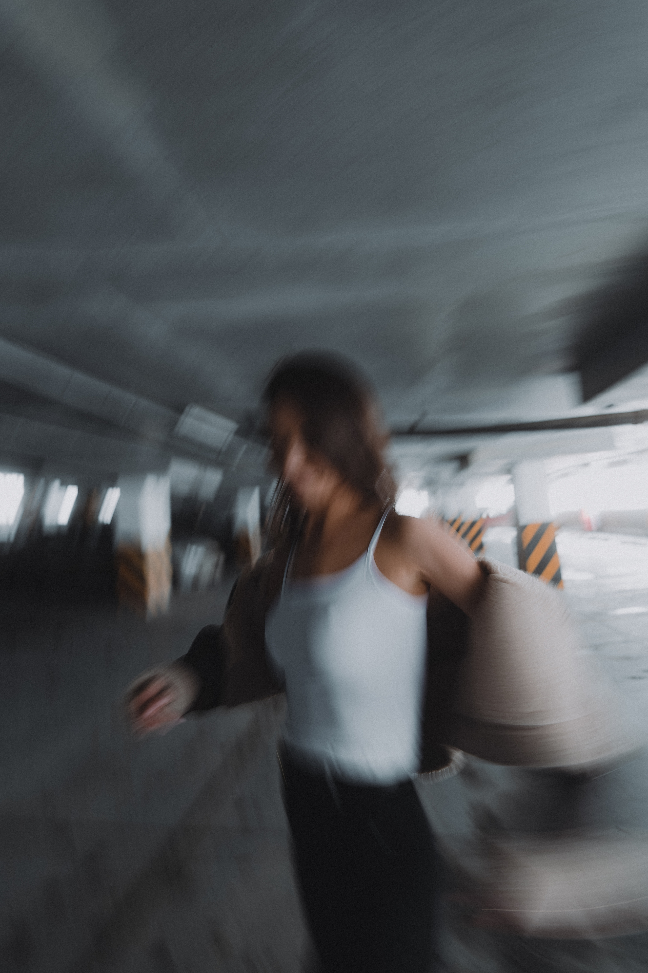 Уличная фотосессия с Айгуль на парковке Казан Молла