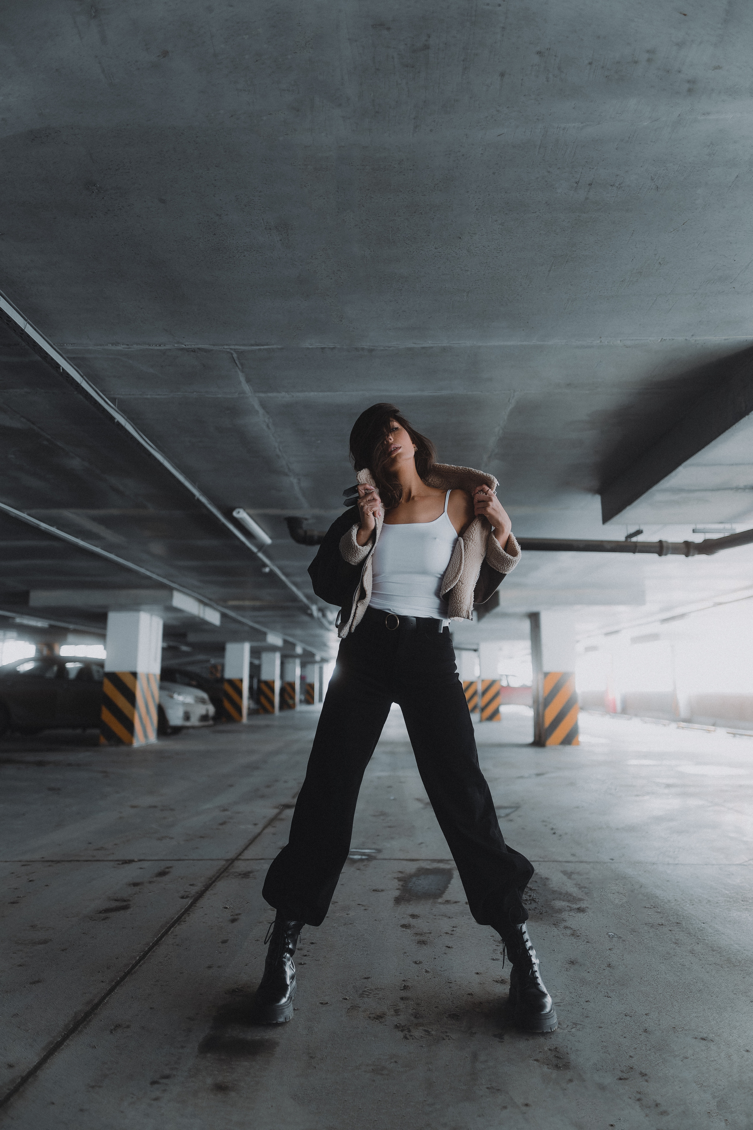 Уличная фотосессия с Айгуль на парковке Казан Молла