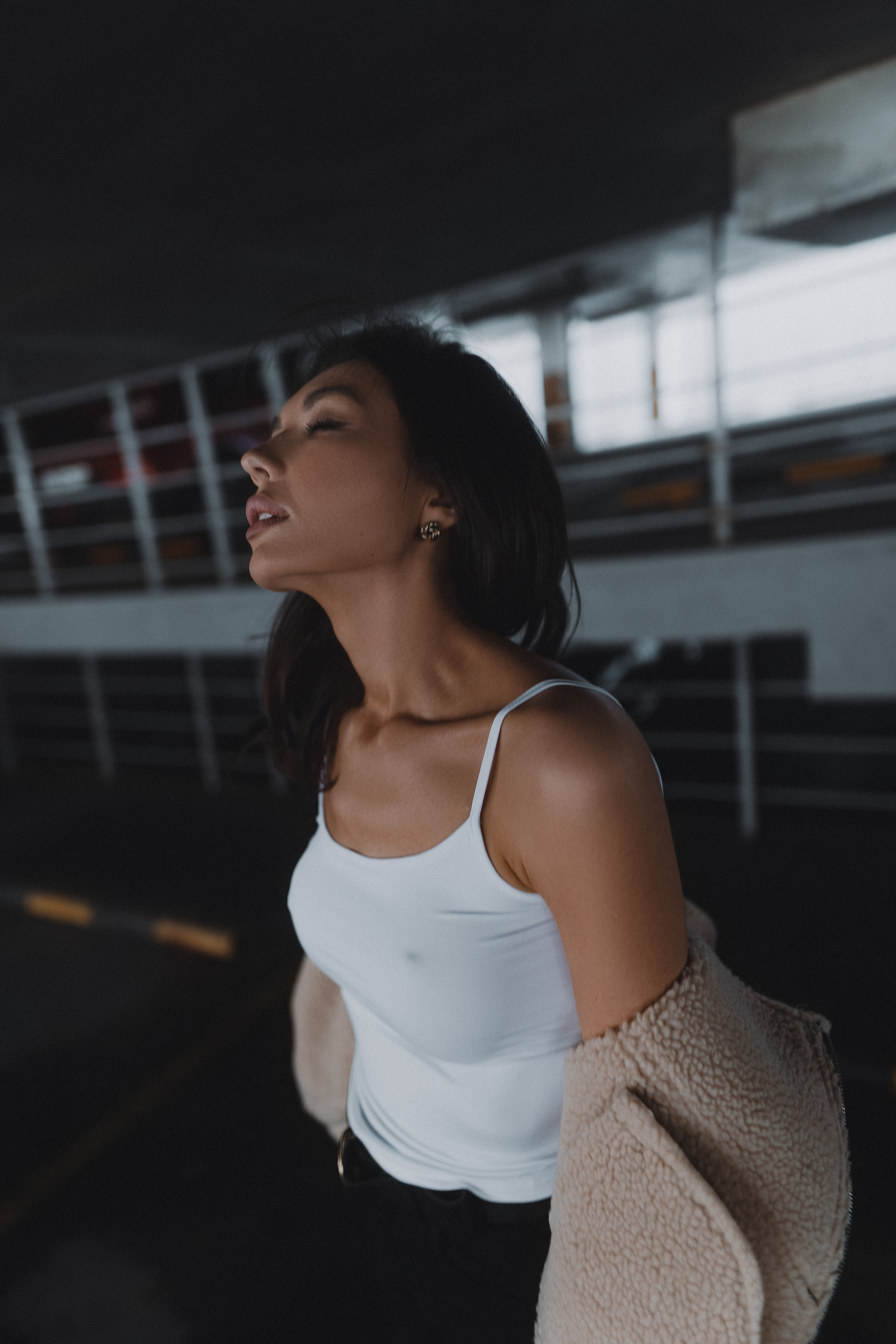 Уличная фотосессия с Айгуль на парковке Казан Молла