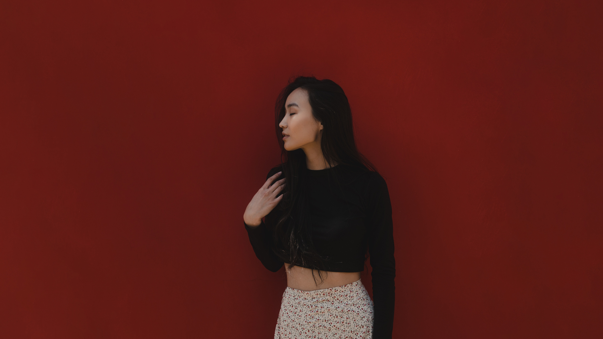 Уличная фотосессия с Камилой около бистро Артель