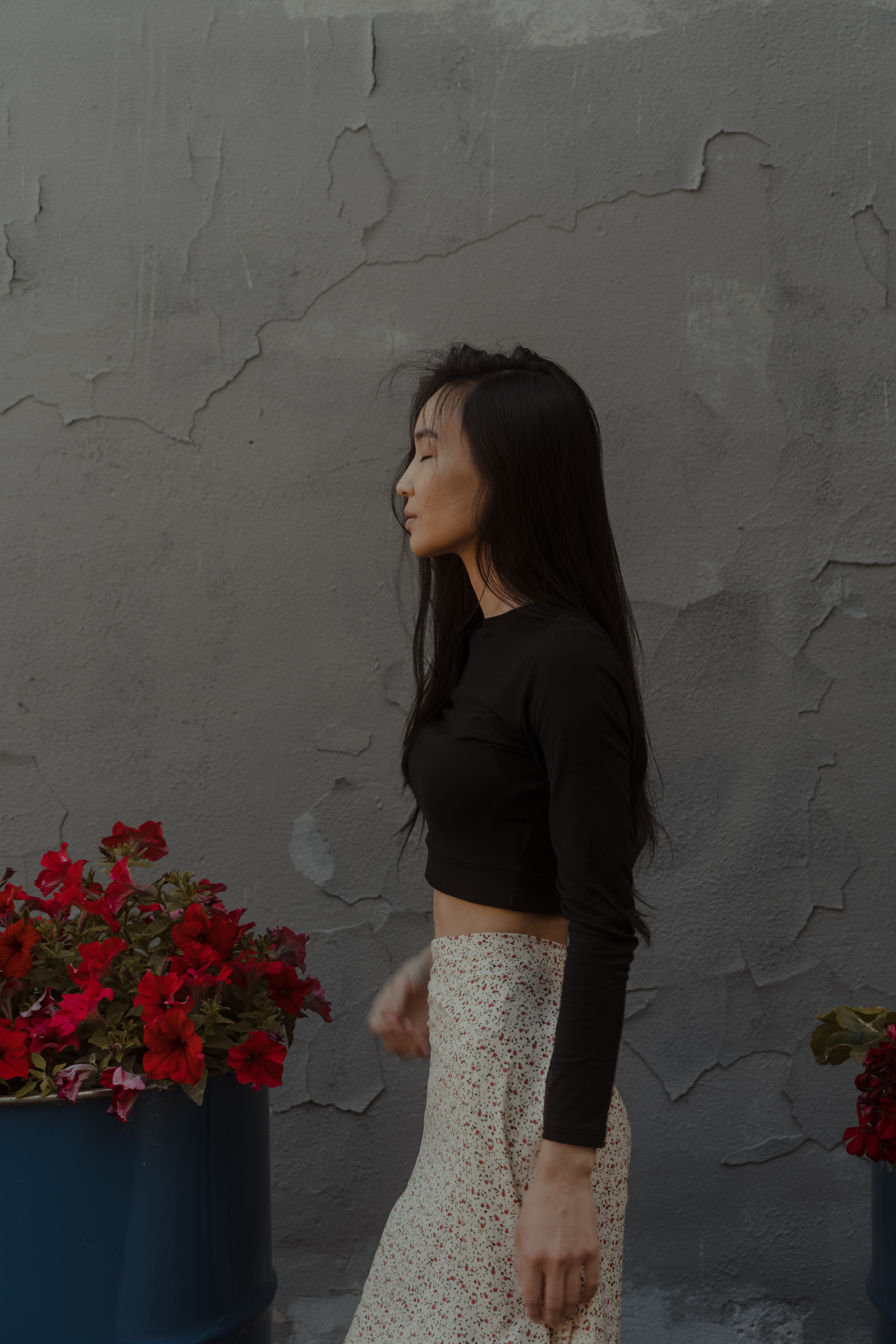 Уличная фотосессия с Камилой около бистро Артель