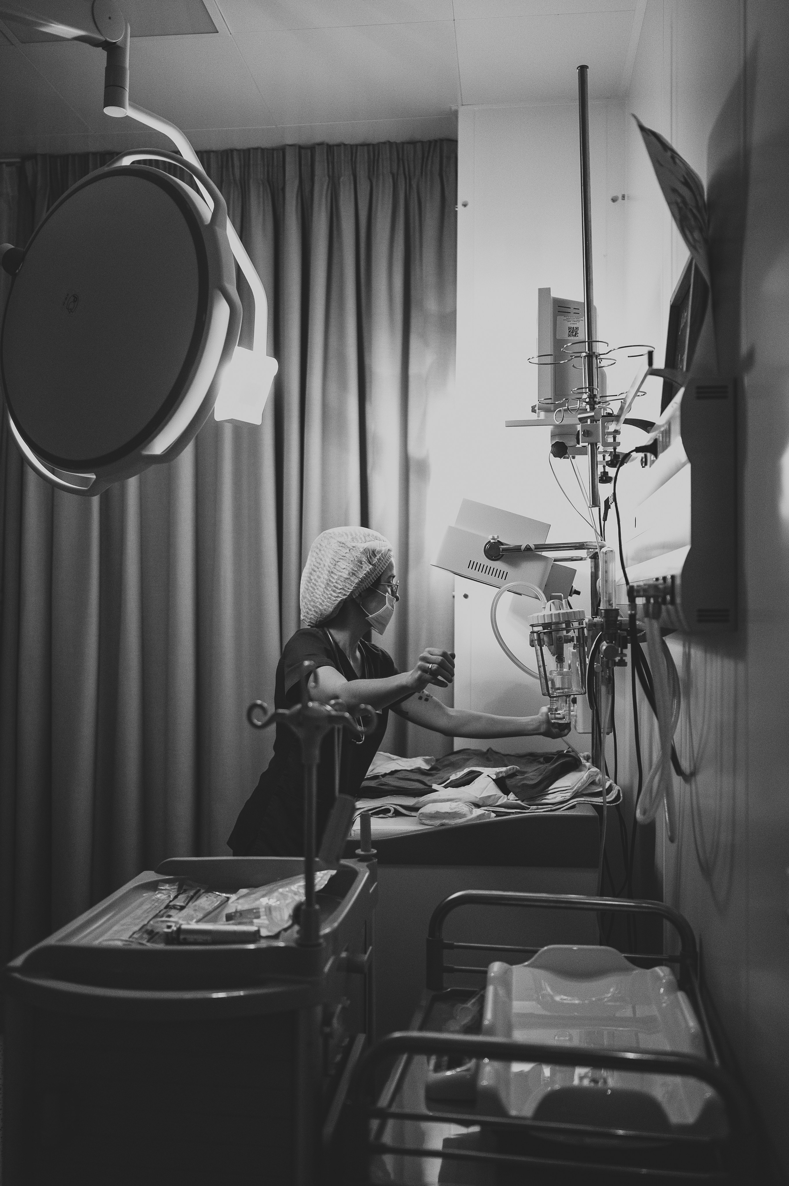 Рождение Антонины. Фотограф и видеограф в Санкт-Петербурге Полина Янушко. Съёмка родов