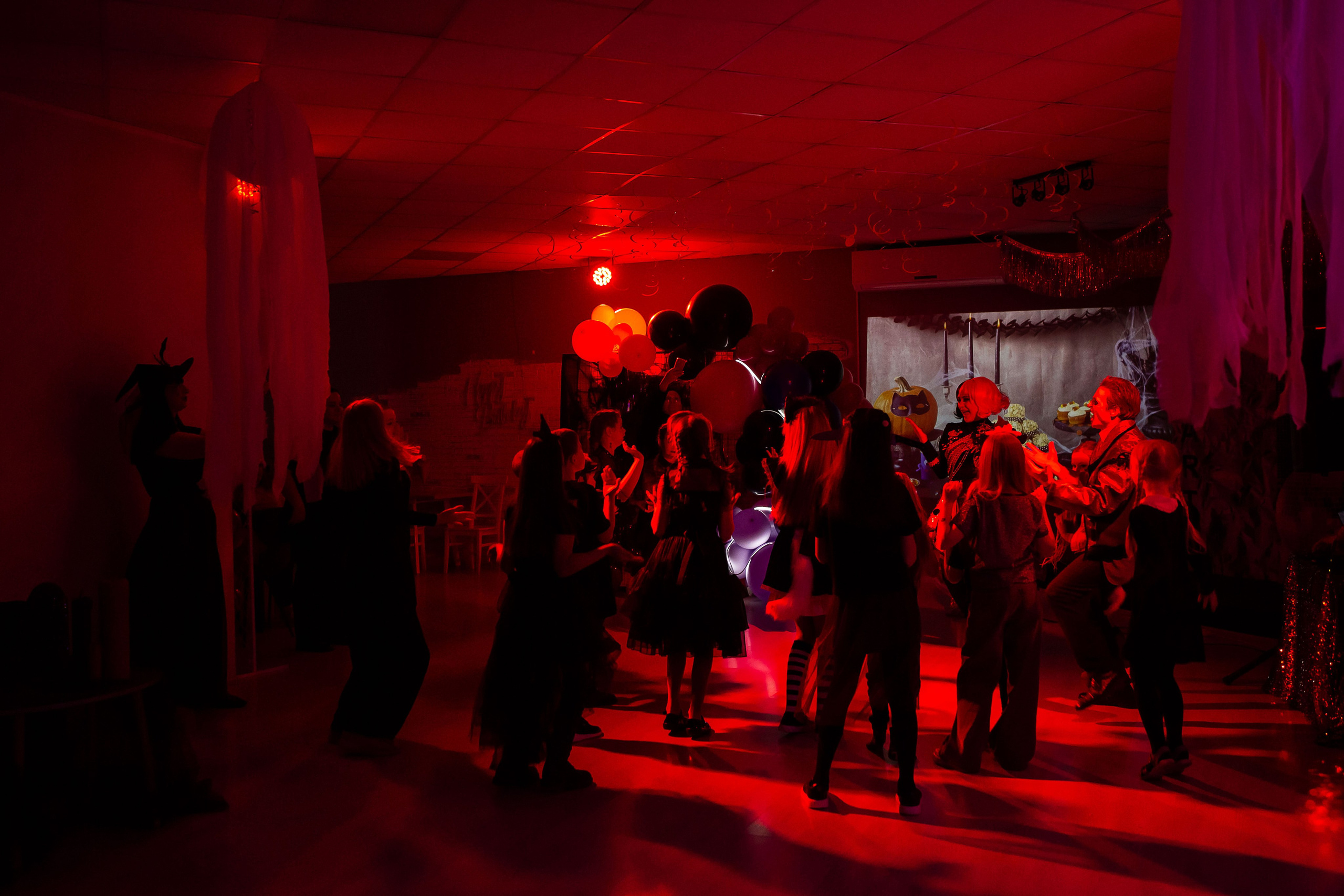 Ужаснооо отрывная вечеринка. Семейный и детский фотограф Анна Петракова