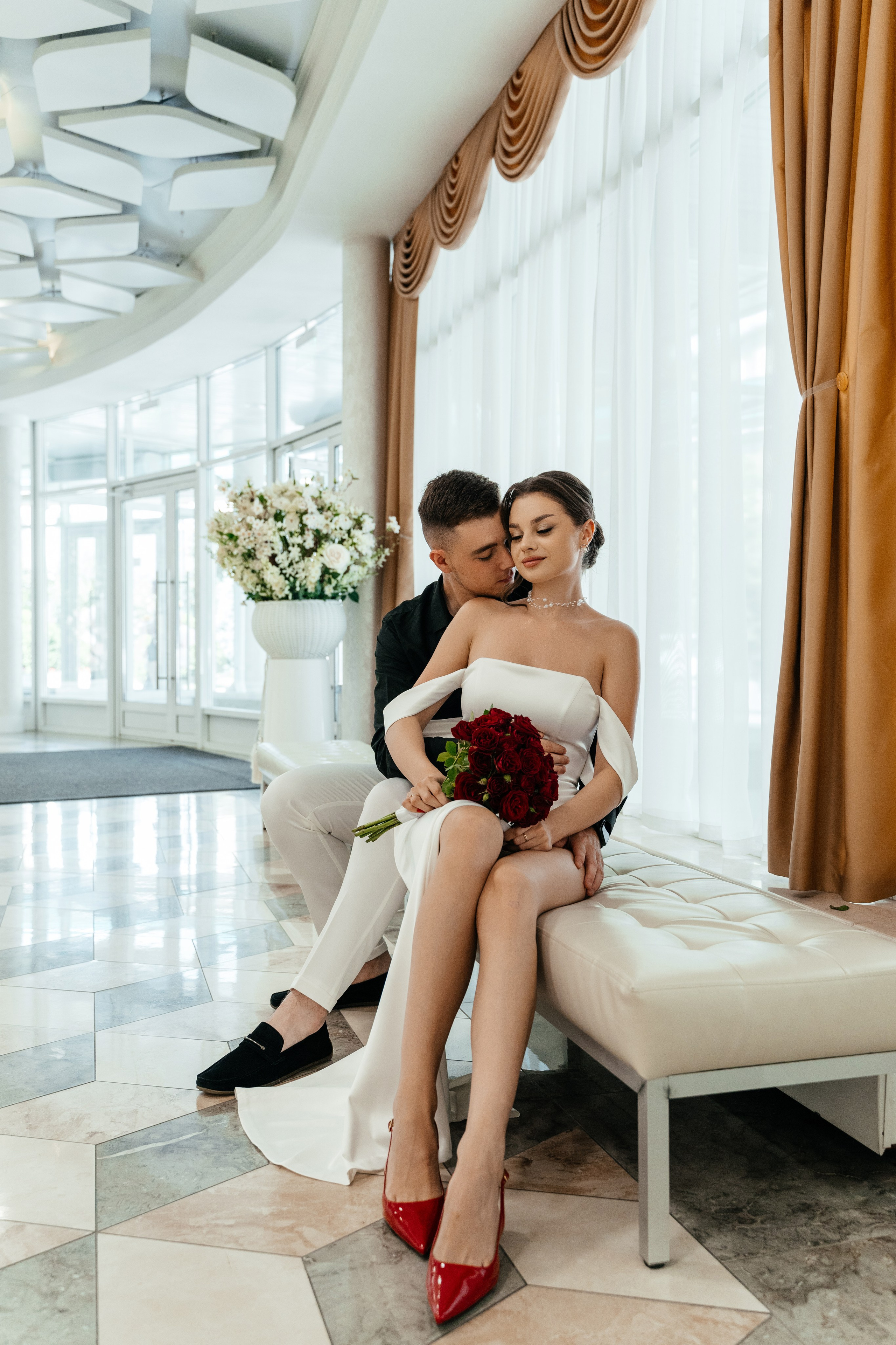 К | В. Свадебный и семейный фотограф в Новосибирске Светлана Варутина