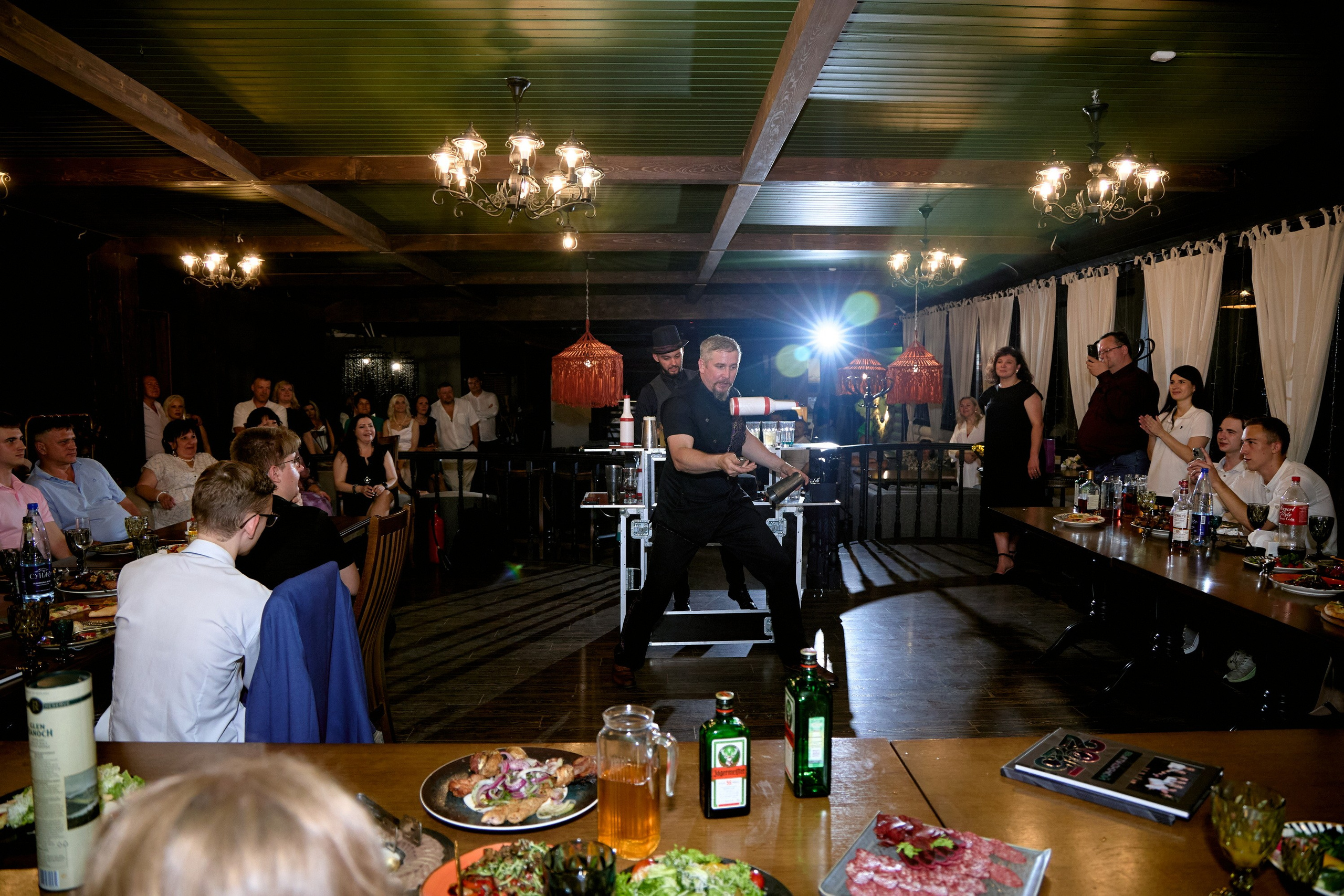 Выпускной 35 Сош. Фотограф Выпускные альбомы Таганрог Сергей Коробченко