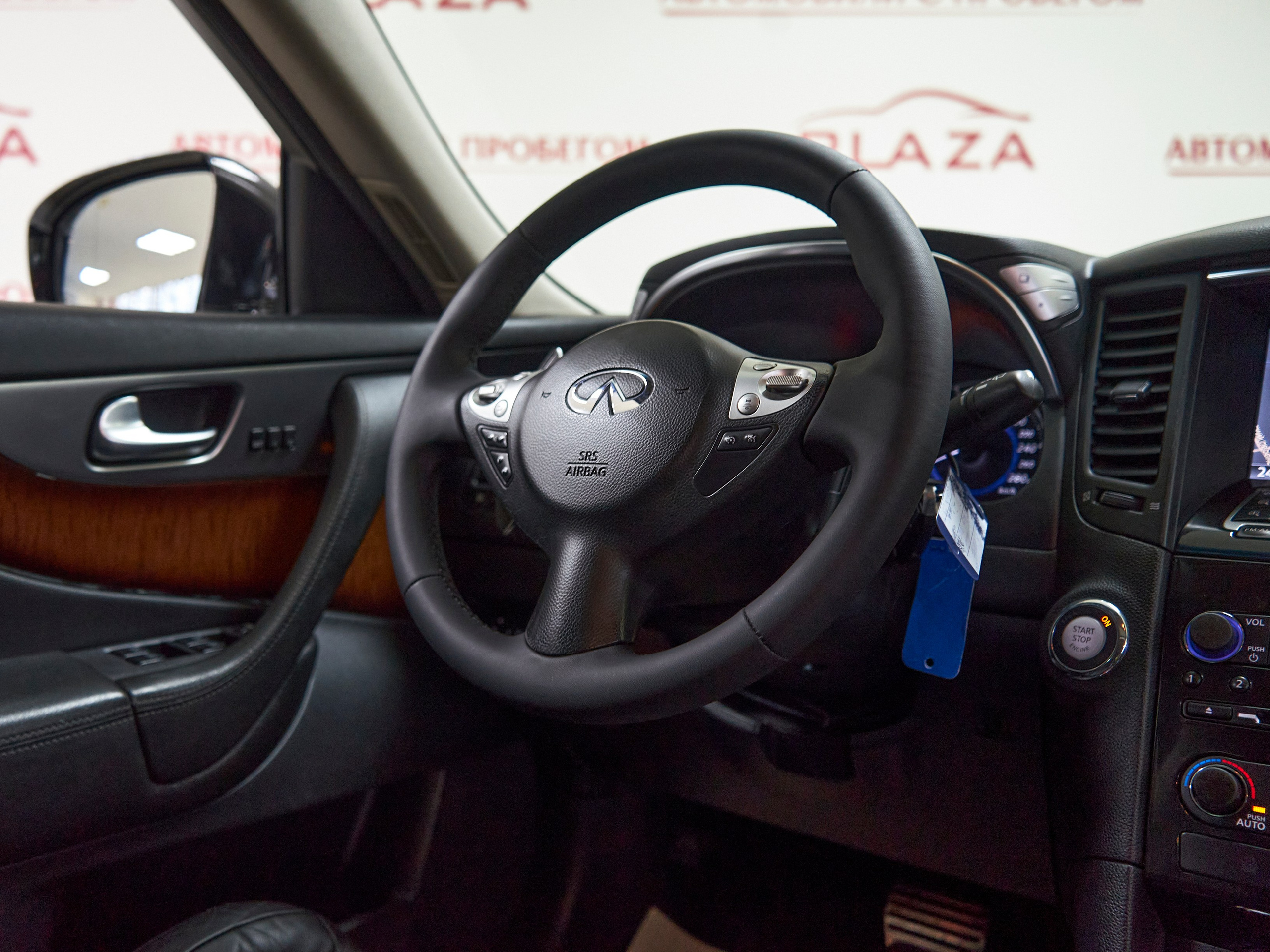 Автомобили. DENY DEW Фотограф Санкт-Петербург