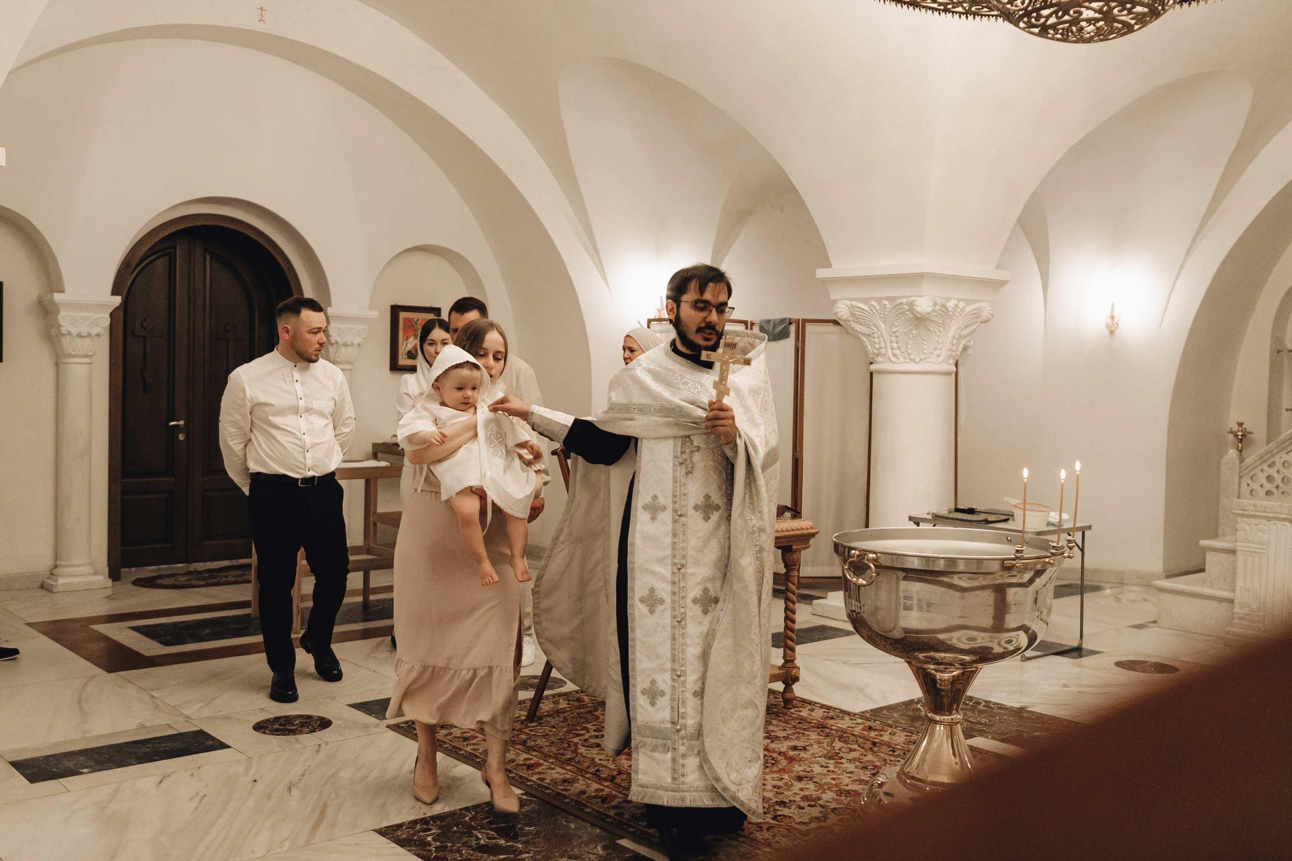 Крещение Макара Храм Сергия Радонежского в Солнцево. Свадебный и Семейный фотограф в Москве Александра Вайпер