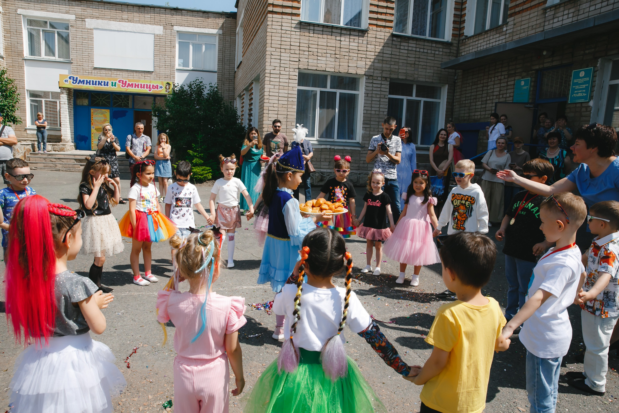 Школьный фотограф в Петропавловске, Фотограф Петропавловск. Свадебный и Семейный фотограф в Петрпавловске