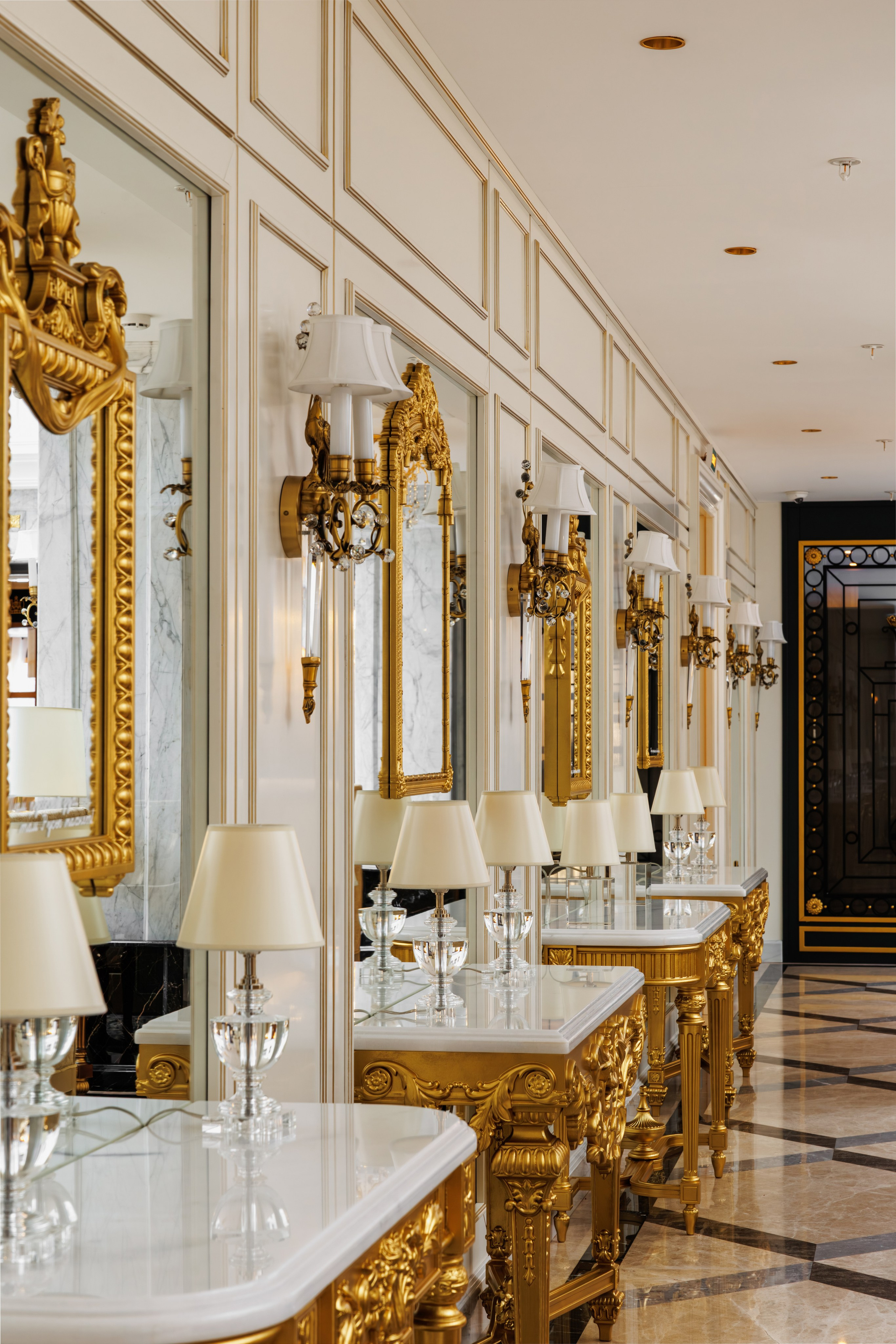 Tsar Palace Luxury Hotel & SPA 5*. Репортажный фотограф в Санкт-Петербурге Жолудев Владислав
