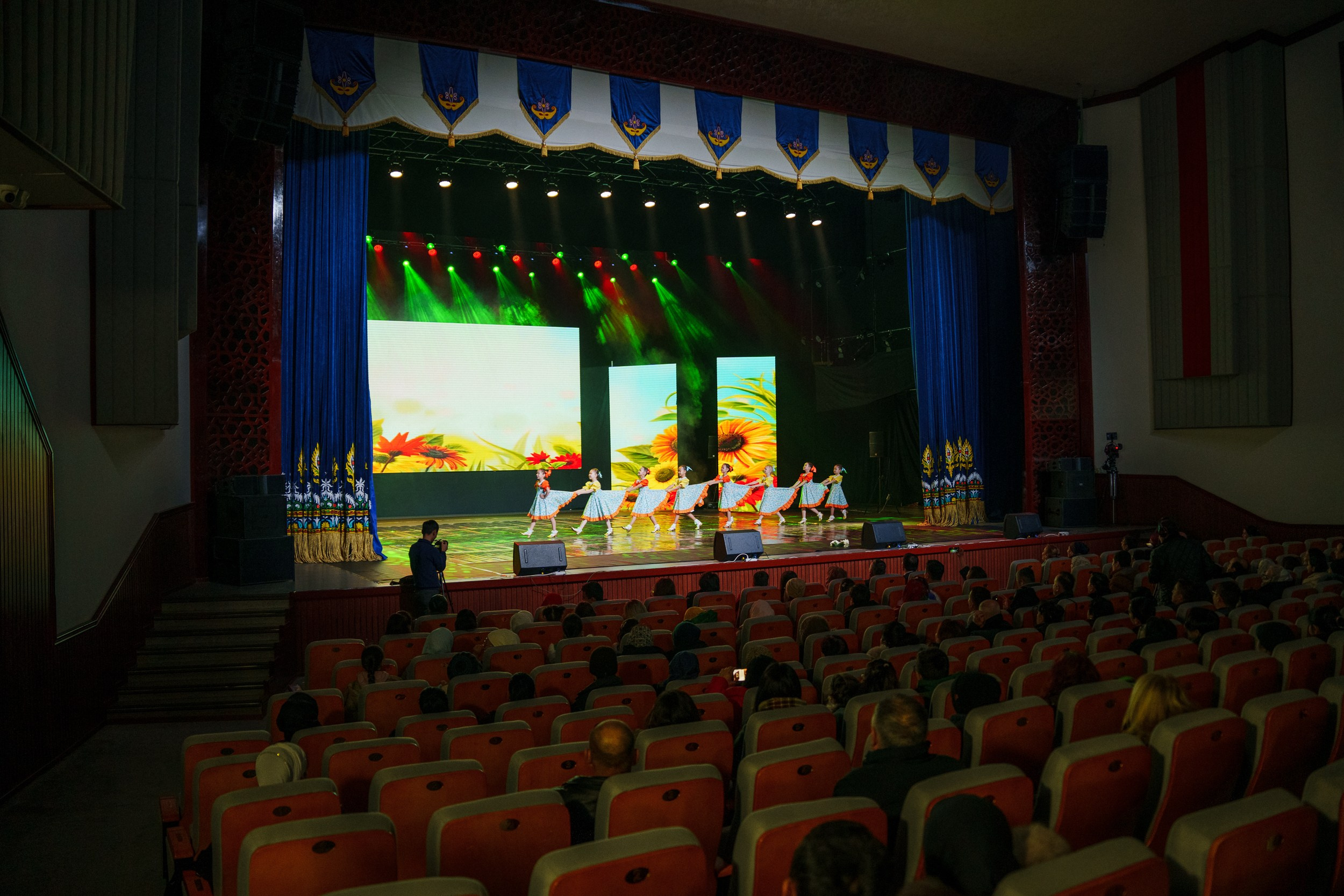 NOMAD «Концерт». Портретный и Репортажный Фотограф Москва