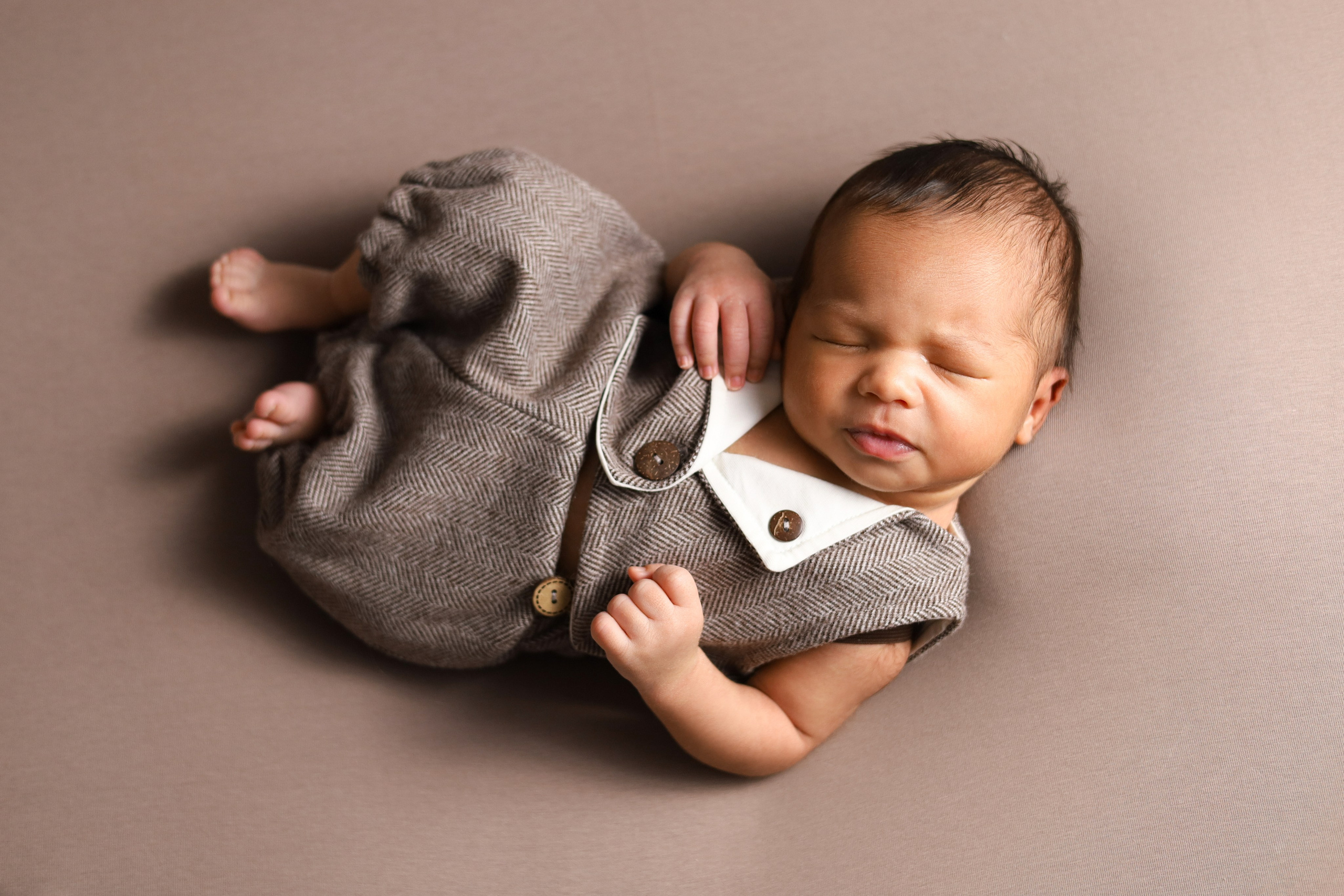 Новорожденные. Фотограф новорожденных Новосибирск