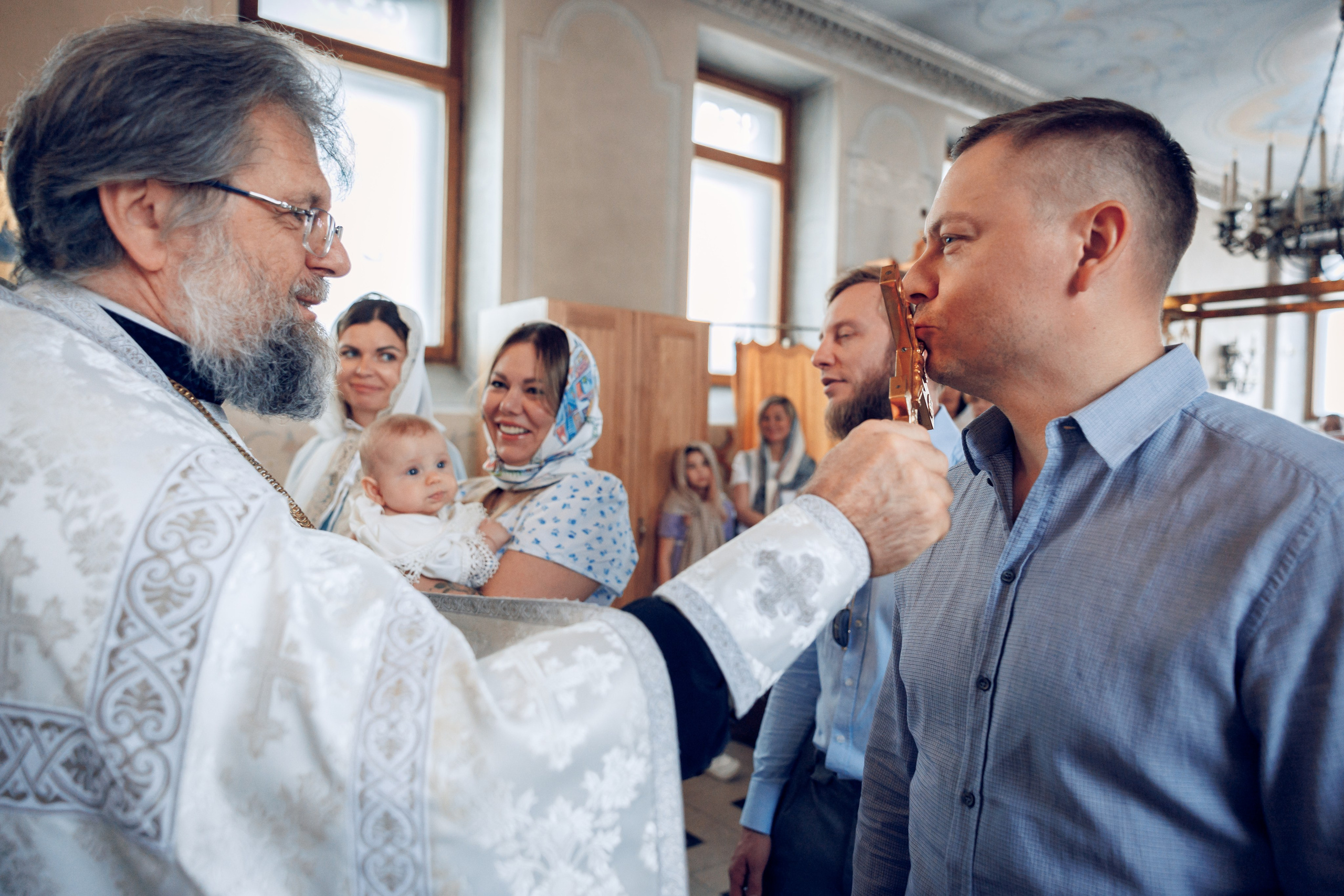 Крещение в Елоховском Богоявленном соборе. Профессиональный фотограф в Москве и Мо Мария Шантарёва