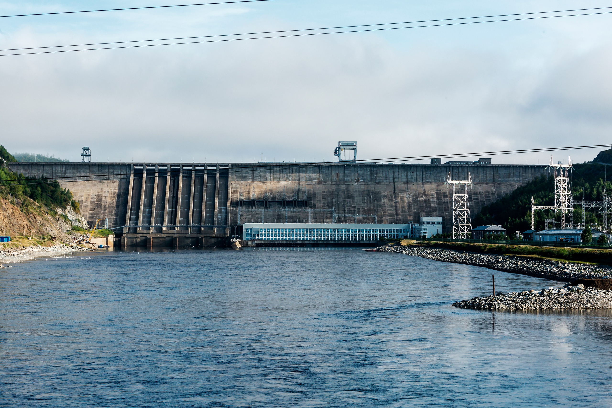 Зейская ГЭС. OLGA OLEYNIKOVA Пространство, люди, смыслы