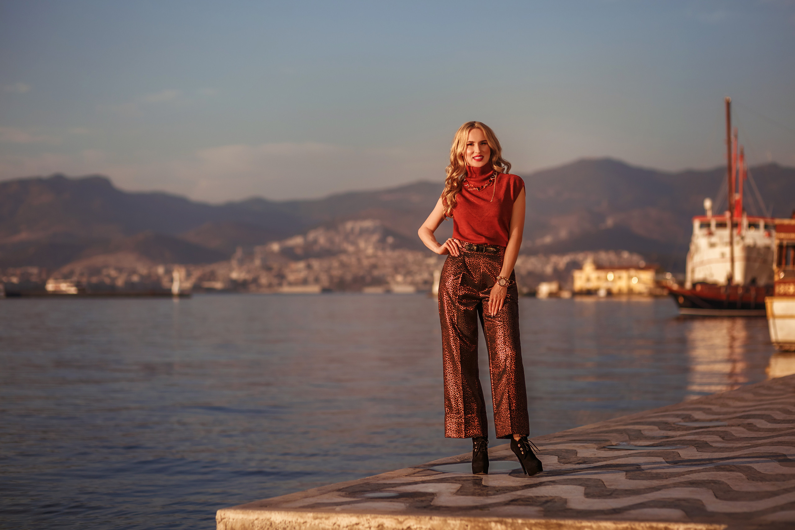 Personal photo session for internet content. Professional family and children’s photographer in Izmir Irina Eron
