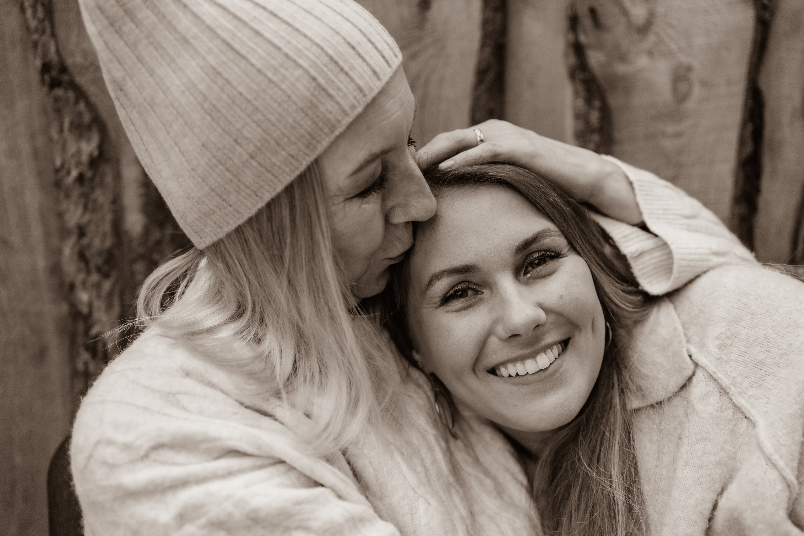 Осень в ладошках мамы. Ваш фотограф