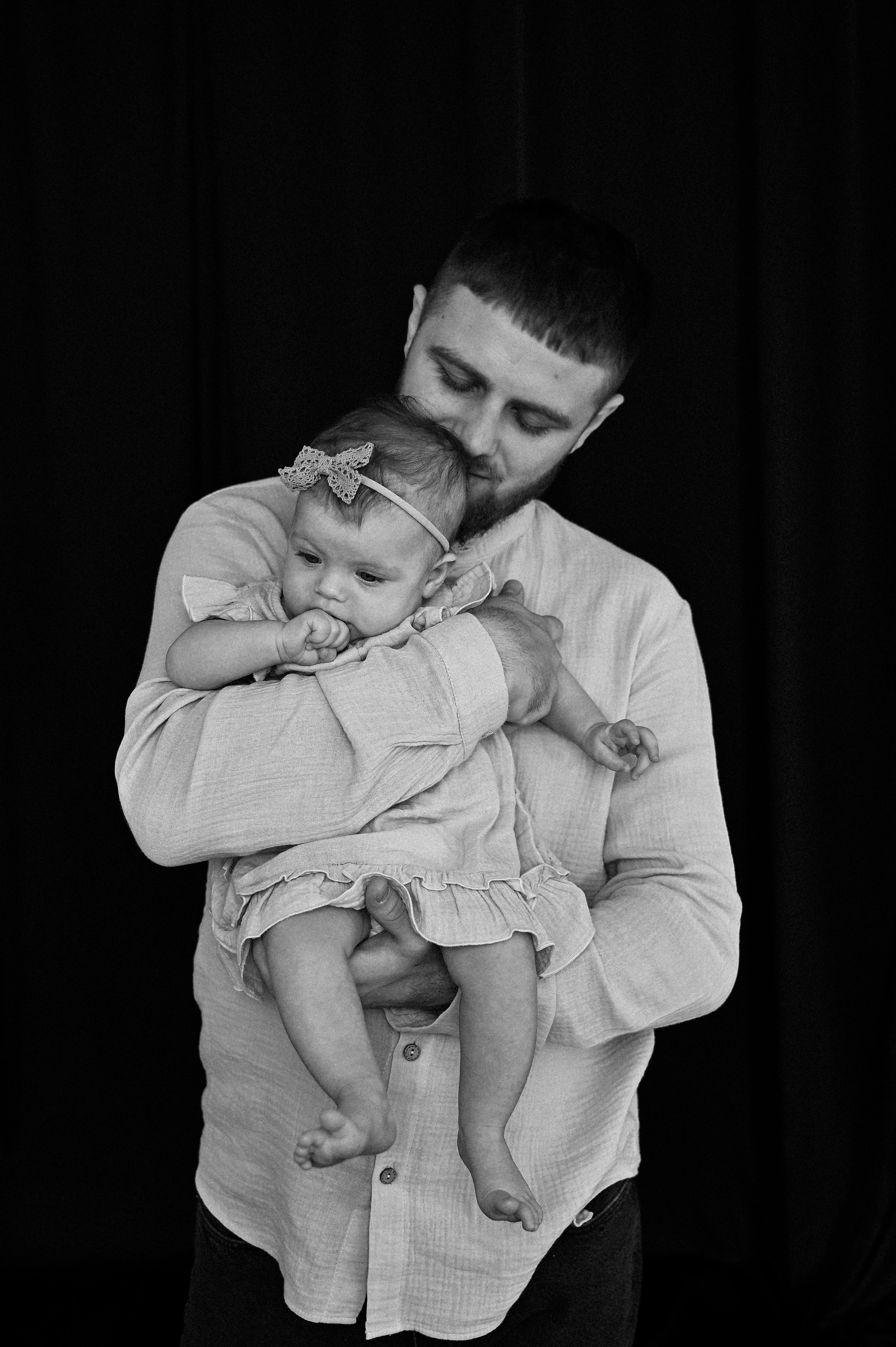 Семейная с маленькой Оливией. Фотограф Ярута Оксана / Ростов-на-Дону