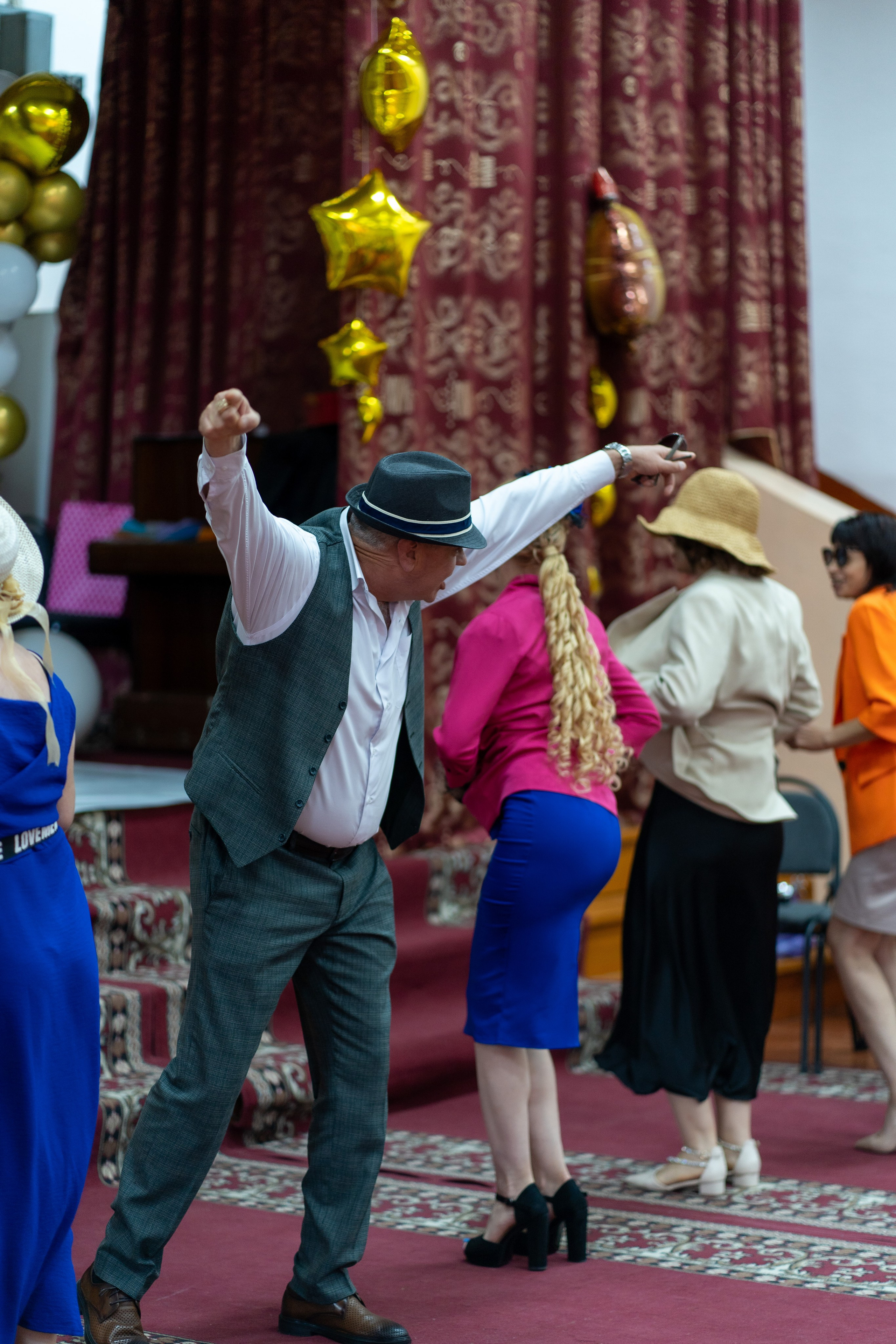 Выпускной 2024. Анастасия Паршукова — фотограф Шерегеш Новосибирск