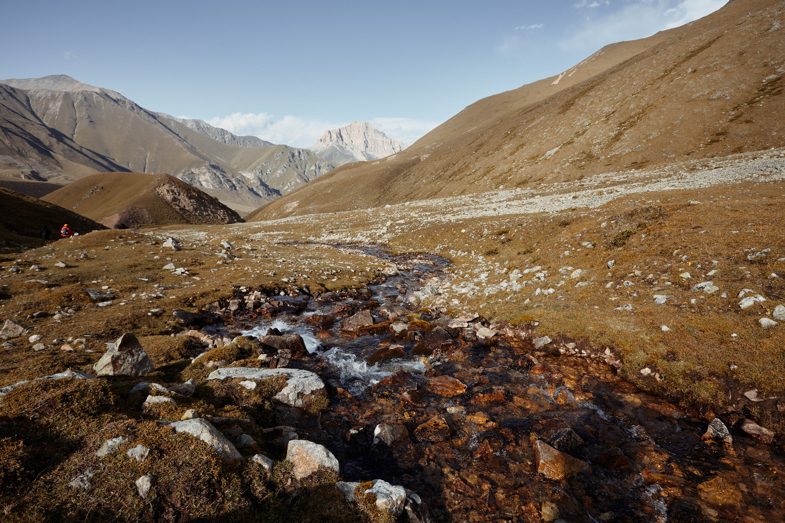 Озеро Гийбашкель. Фотограф Продюсер в горах КБР / Москва  Нальчик Горы