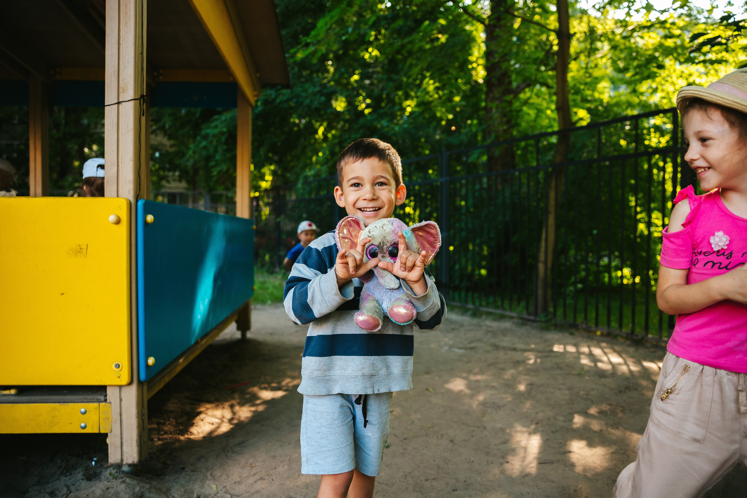 Ясли на прогулке. Семейный lifestyle фотограф в Санкт-Петербурге Людмила Пахомова