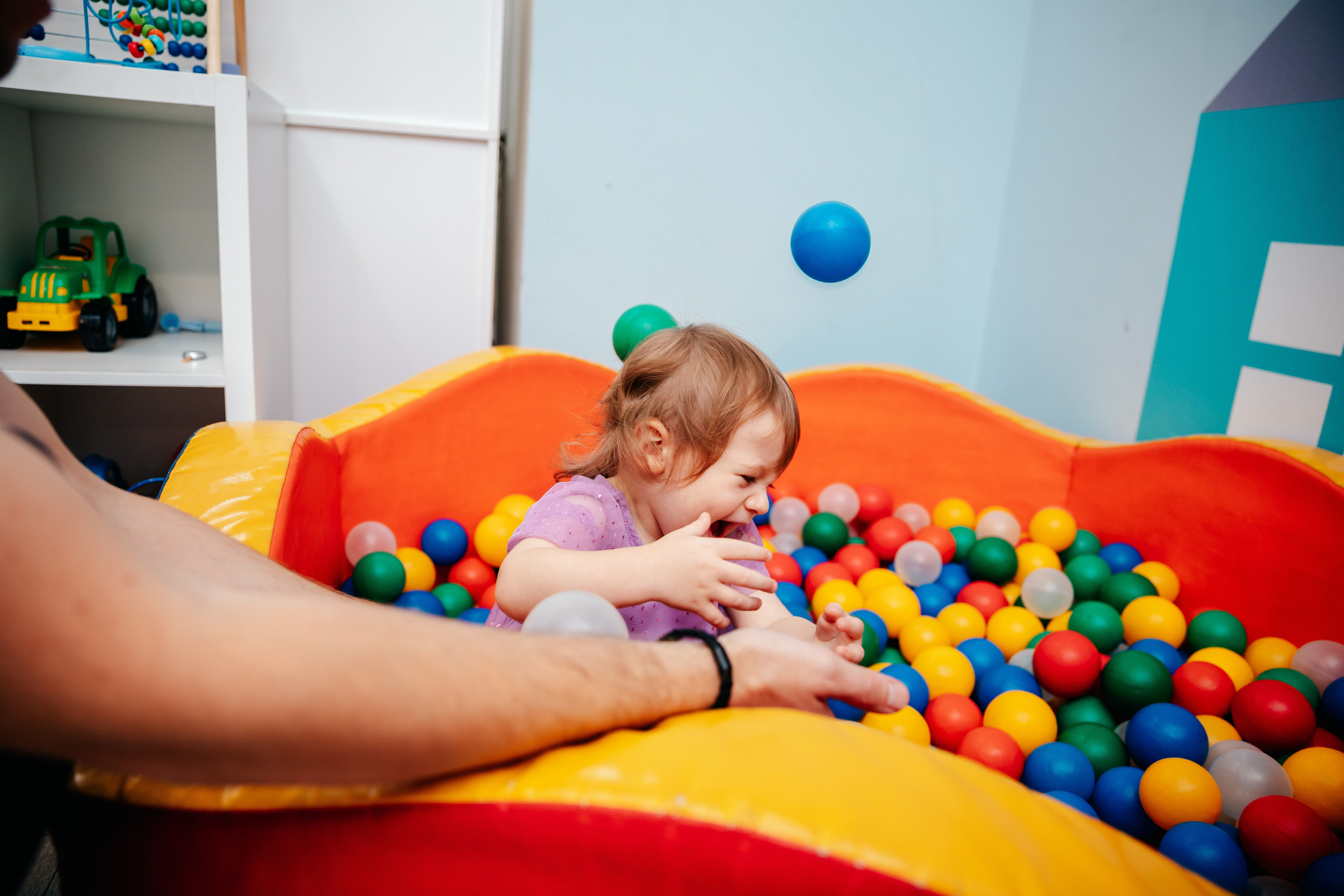 Эмилии 2 годика. Семейный lifestyle фотограф в Санкт-Петербурге Людмила Пахомова