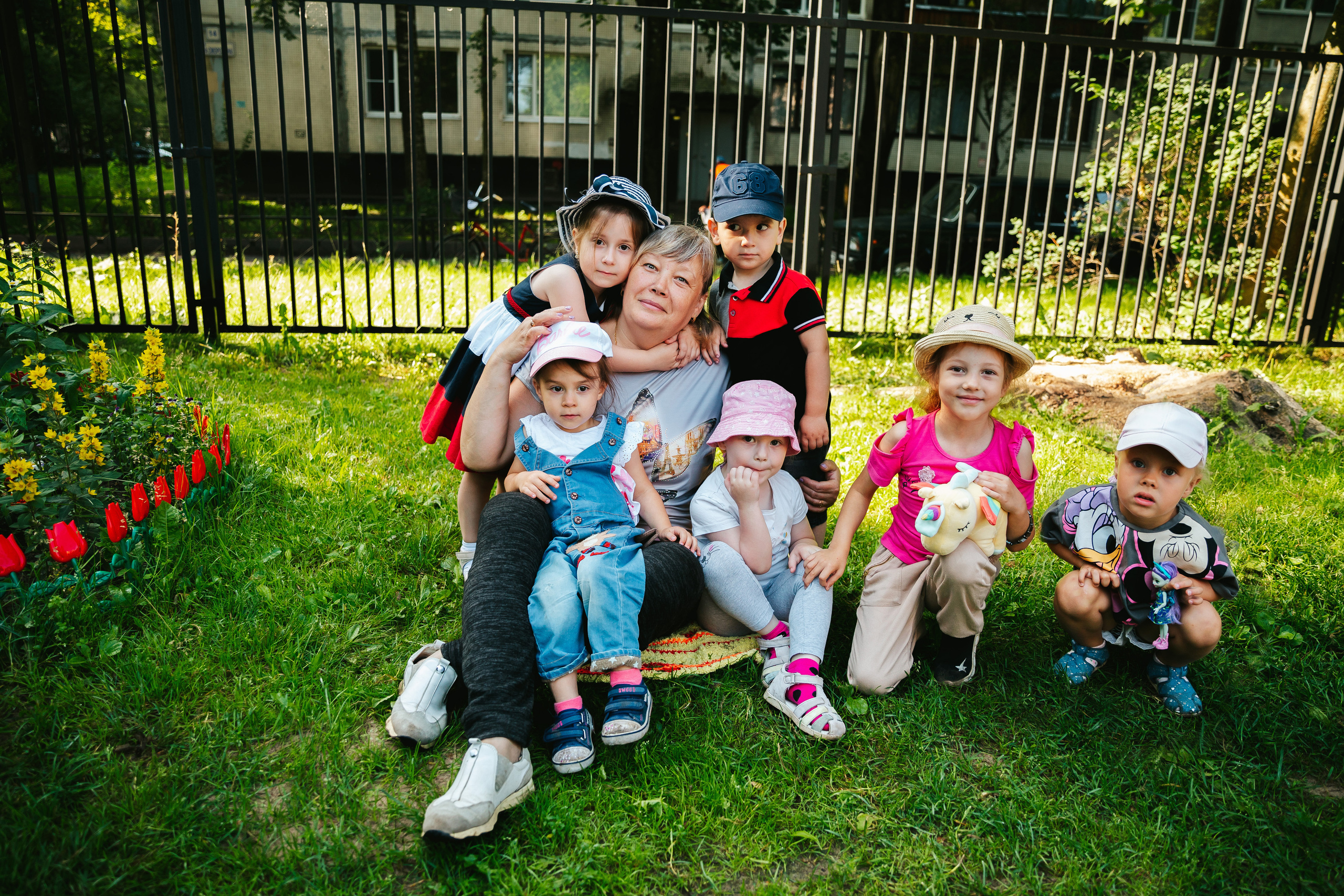 Ясли на прогулке. Семейный lifestyle фотограф в Санкт-Петербурге Людмила Пахомова