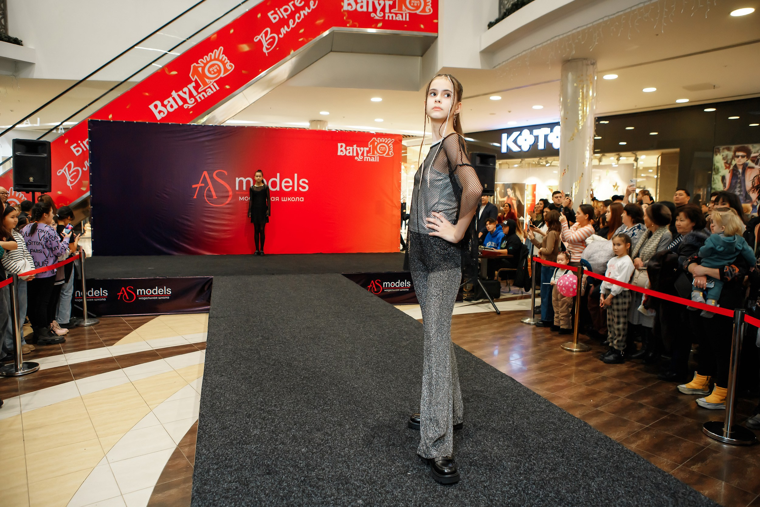 Fashion Show модельной школы AS Models. Кипятком Павлодар